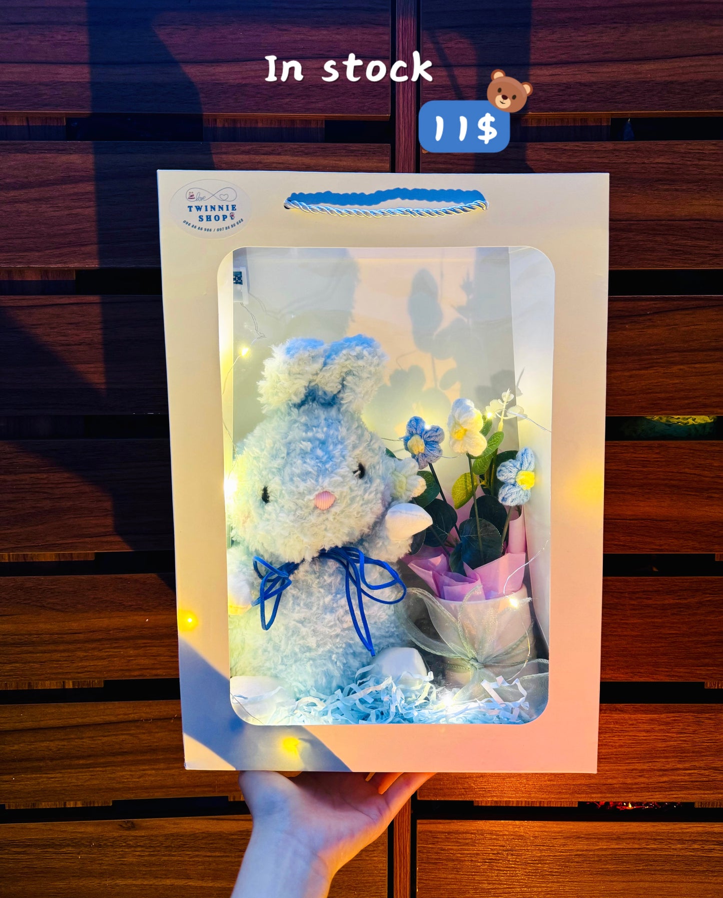 SRBFW | Blue rabbit flower gift bag