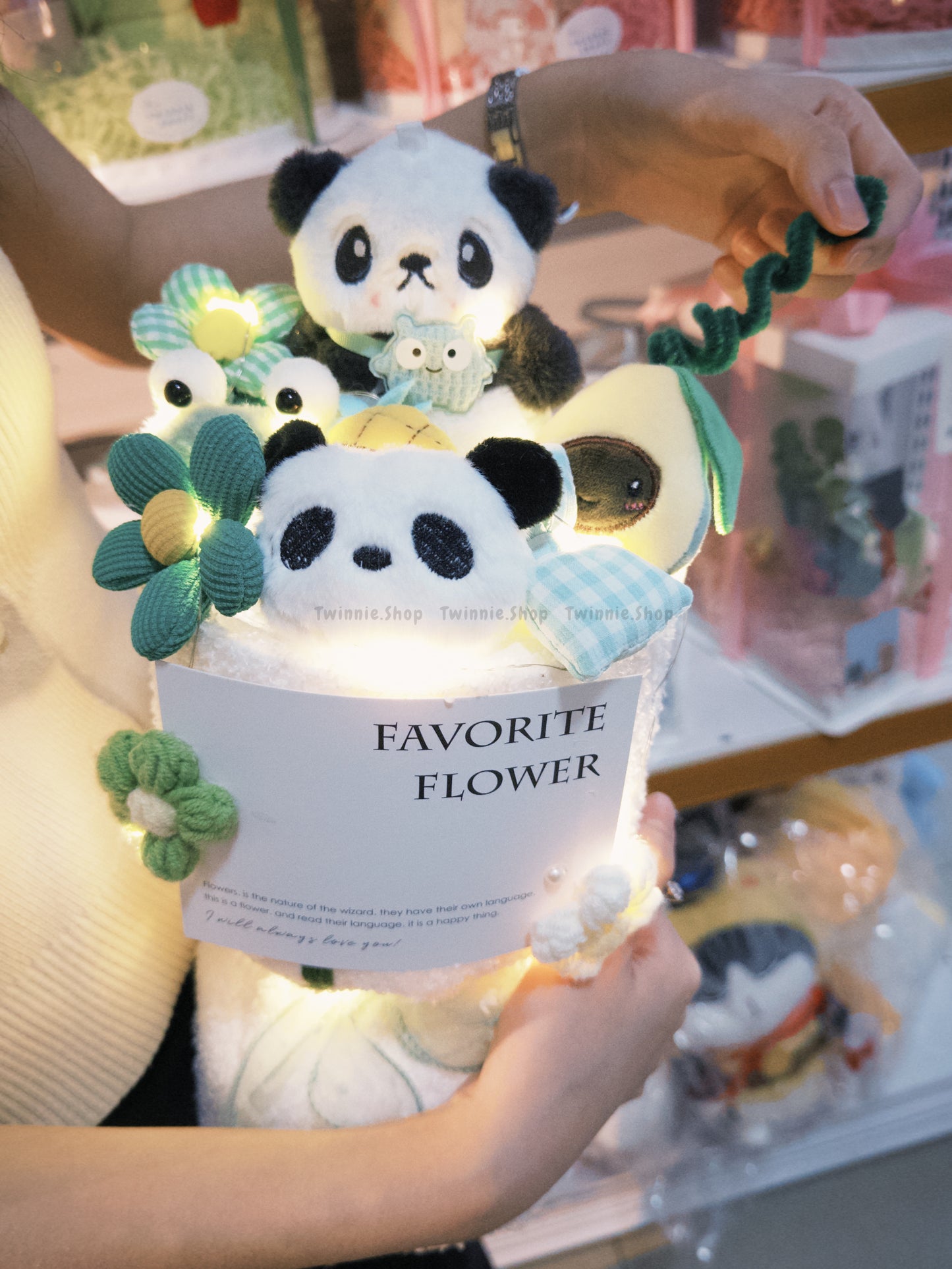 FW | White panda flower bunch