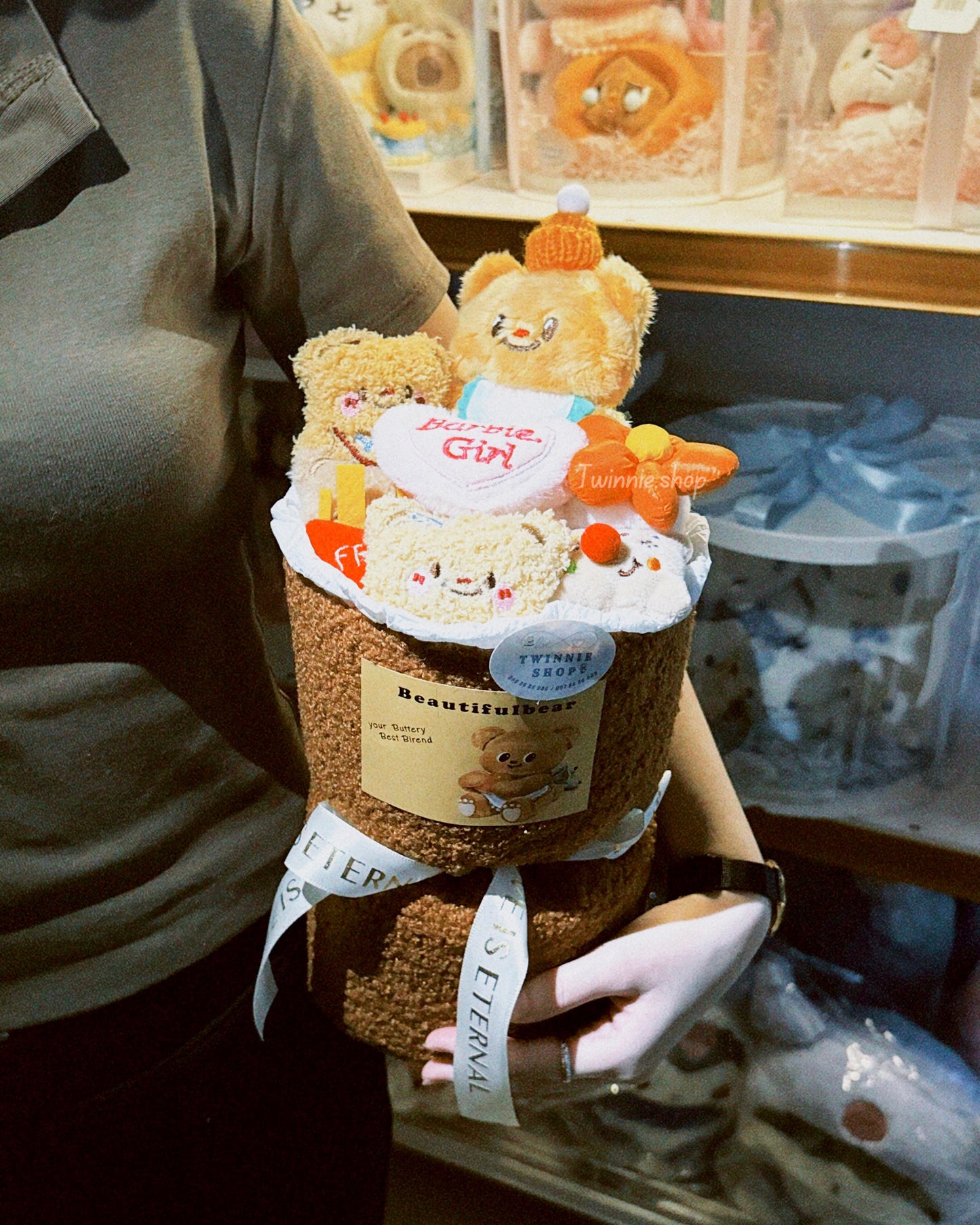 FW | Butterbear flower bunch