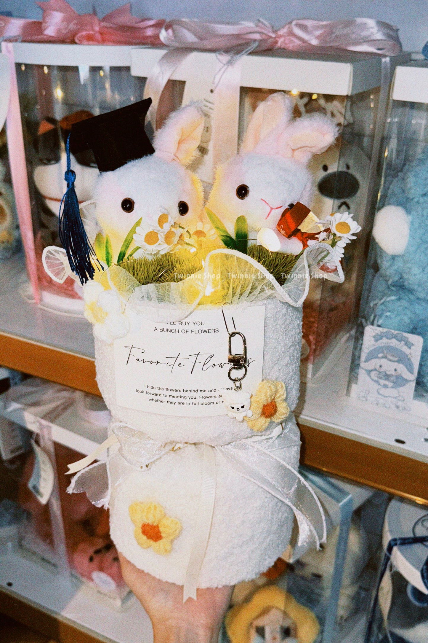 FW | Graduate rabbit flower bunch
