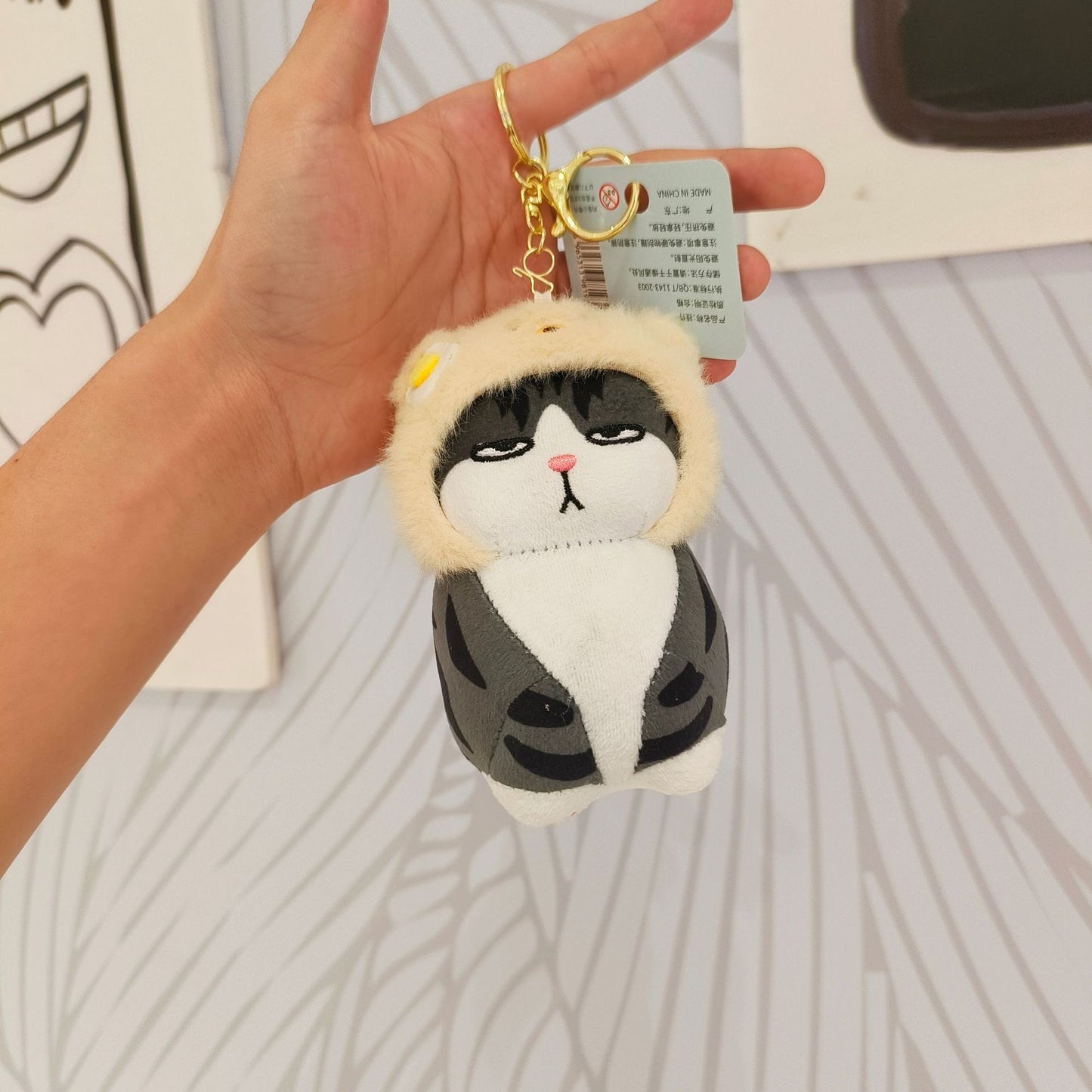 KEY | Moody cat keychain