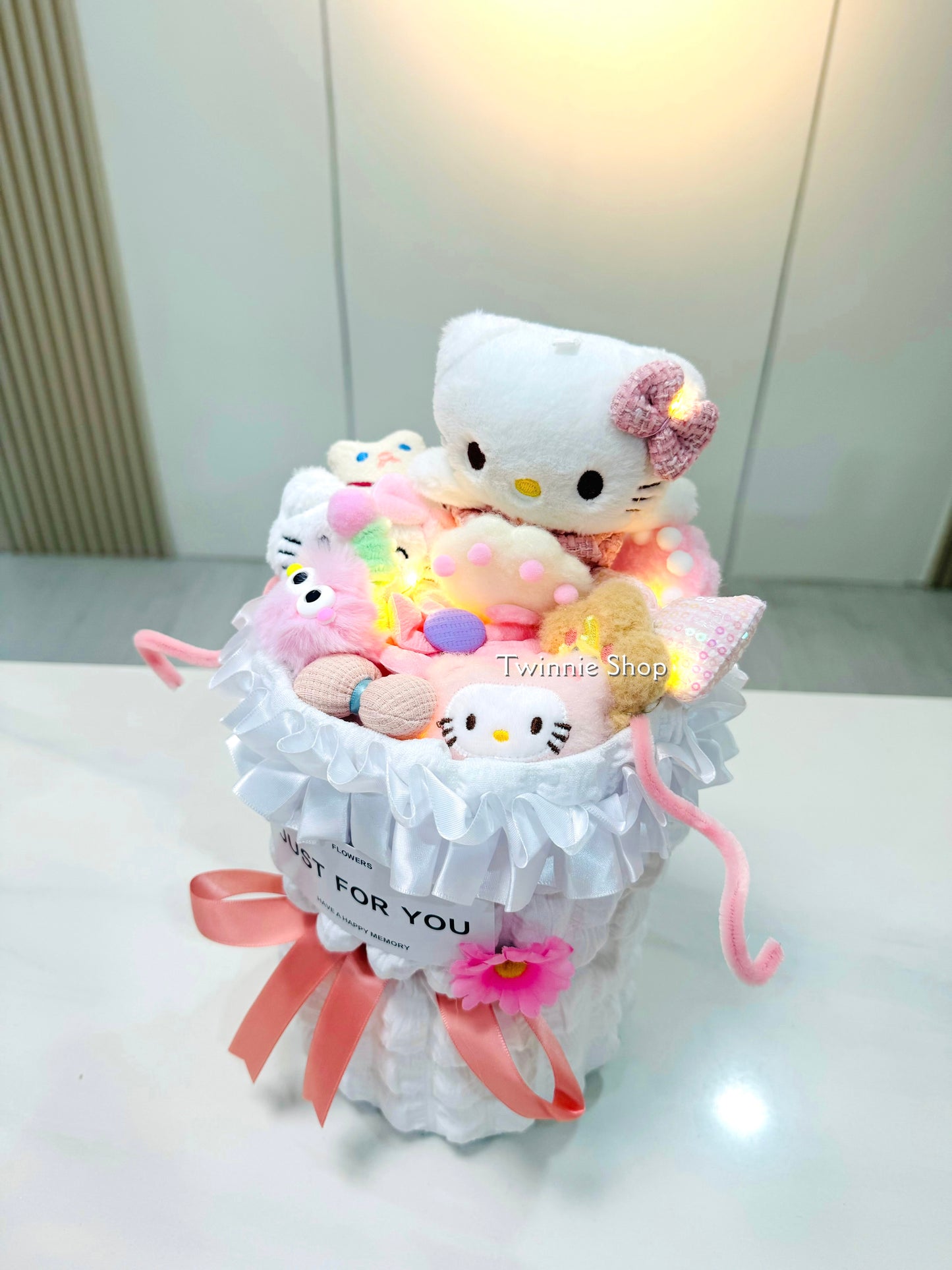FC | Hello kitty flower bunch