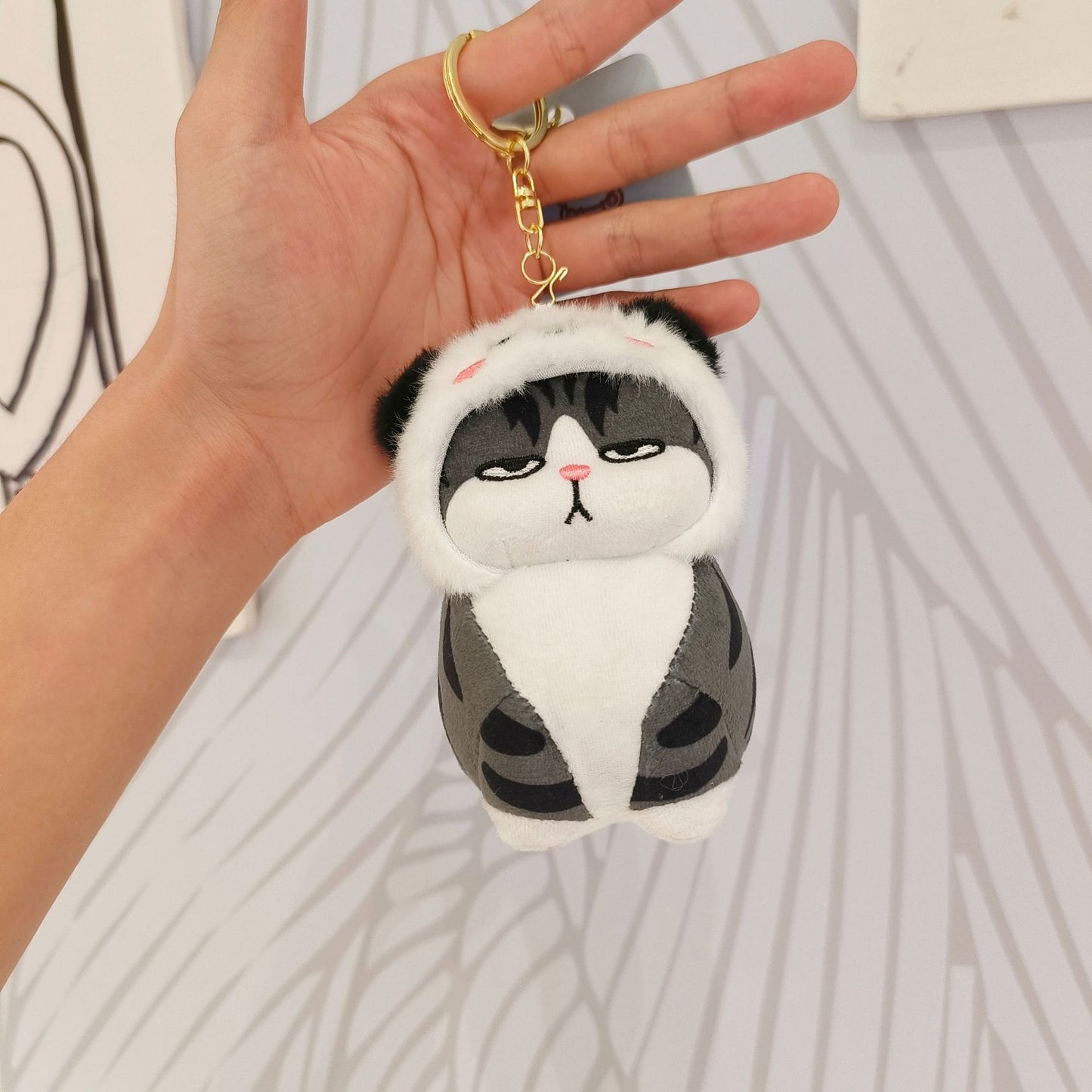 KEY | Moody cat keychain