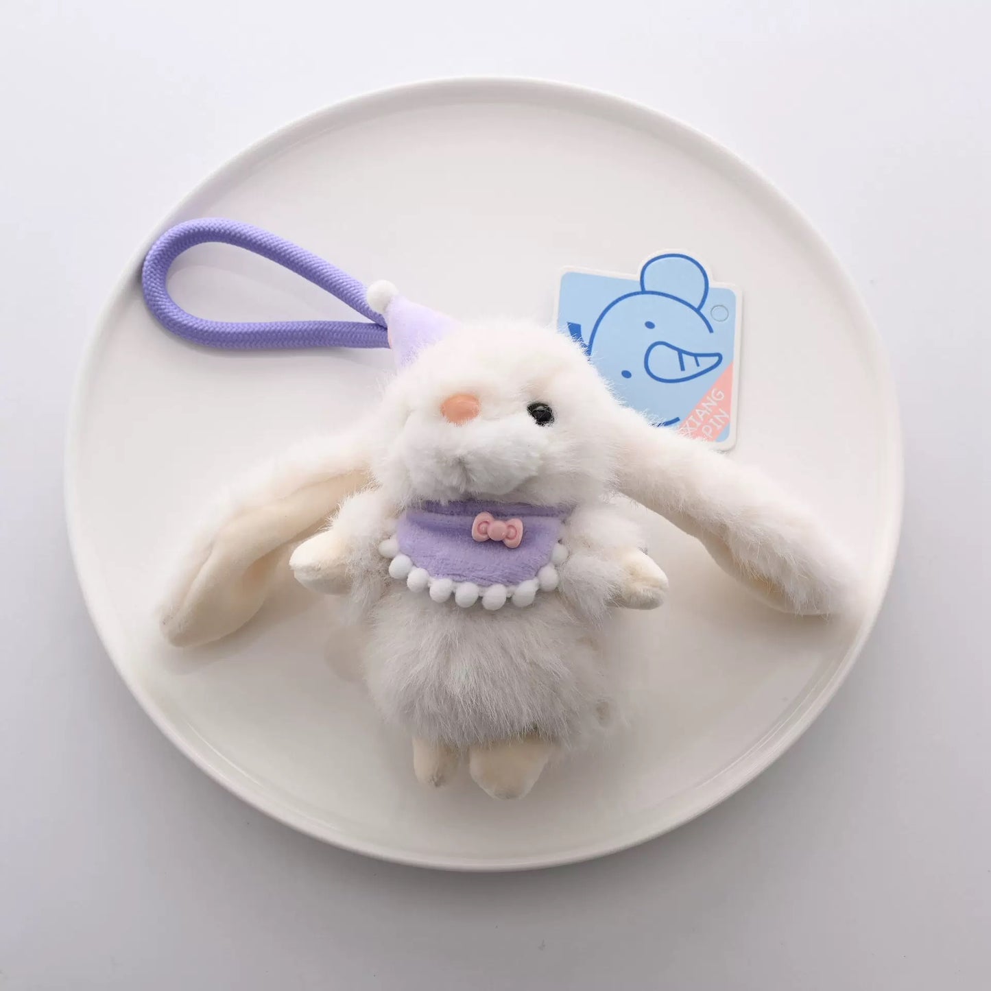 KEY | White bunny keychain