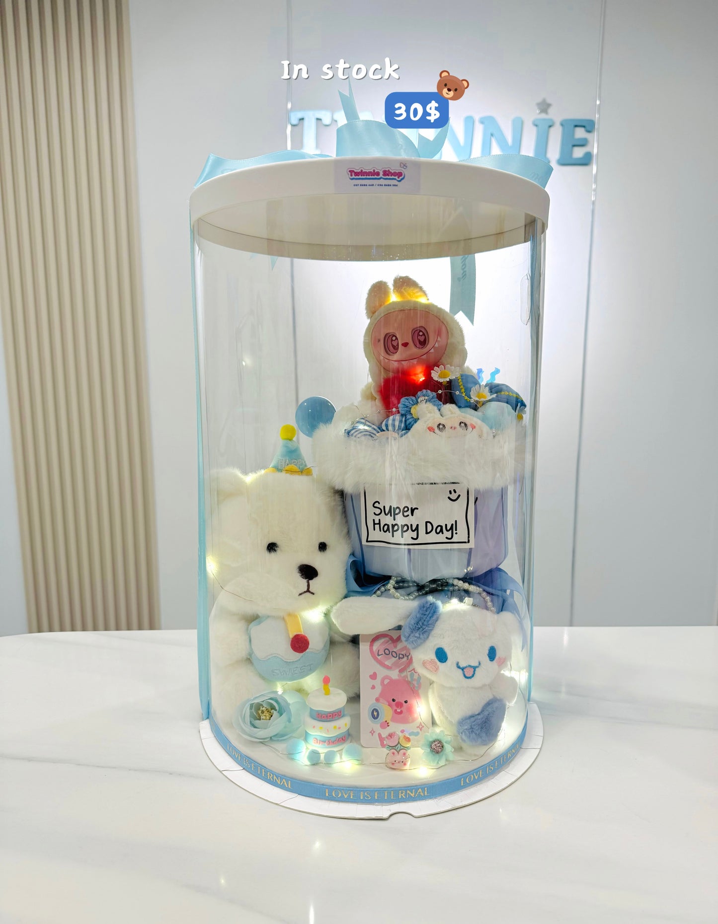 FWB | Blue birthday flower box