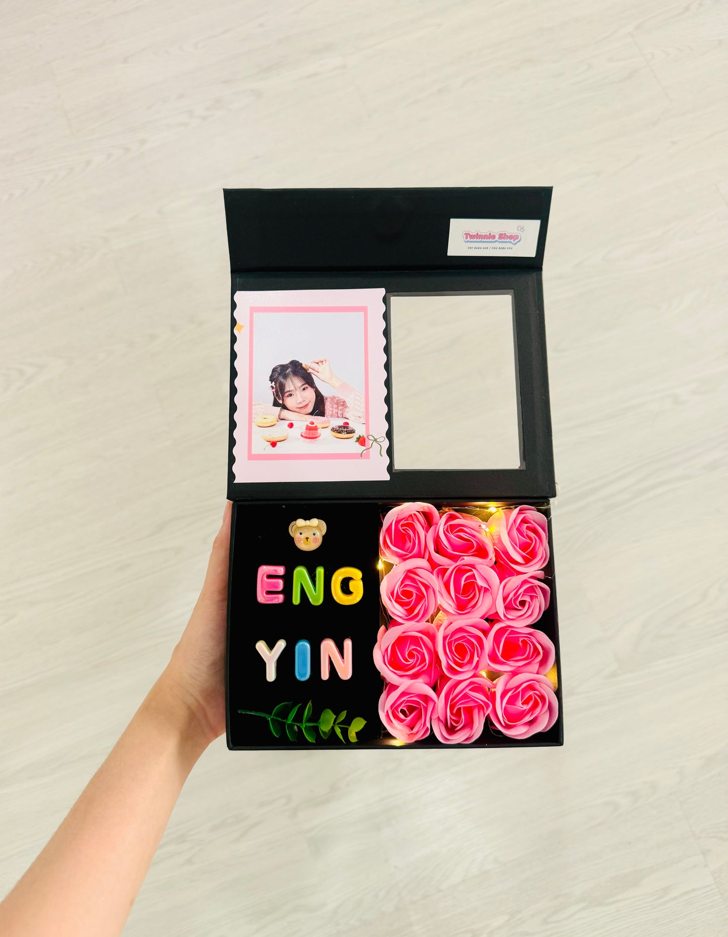 FWB | Pink rose phot name gift box