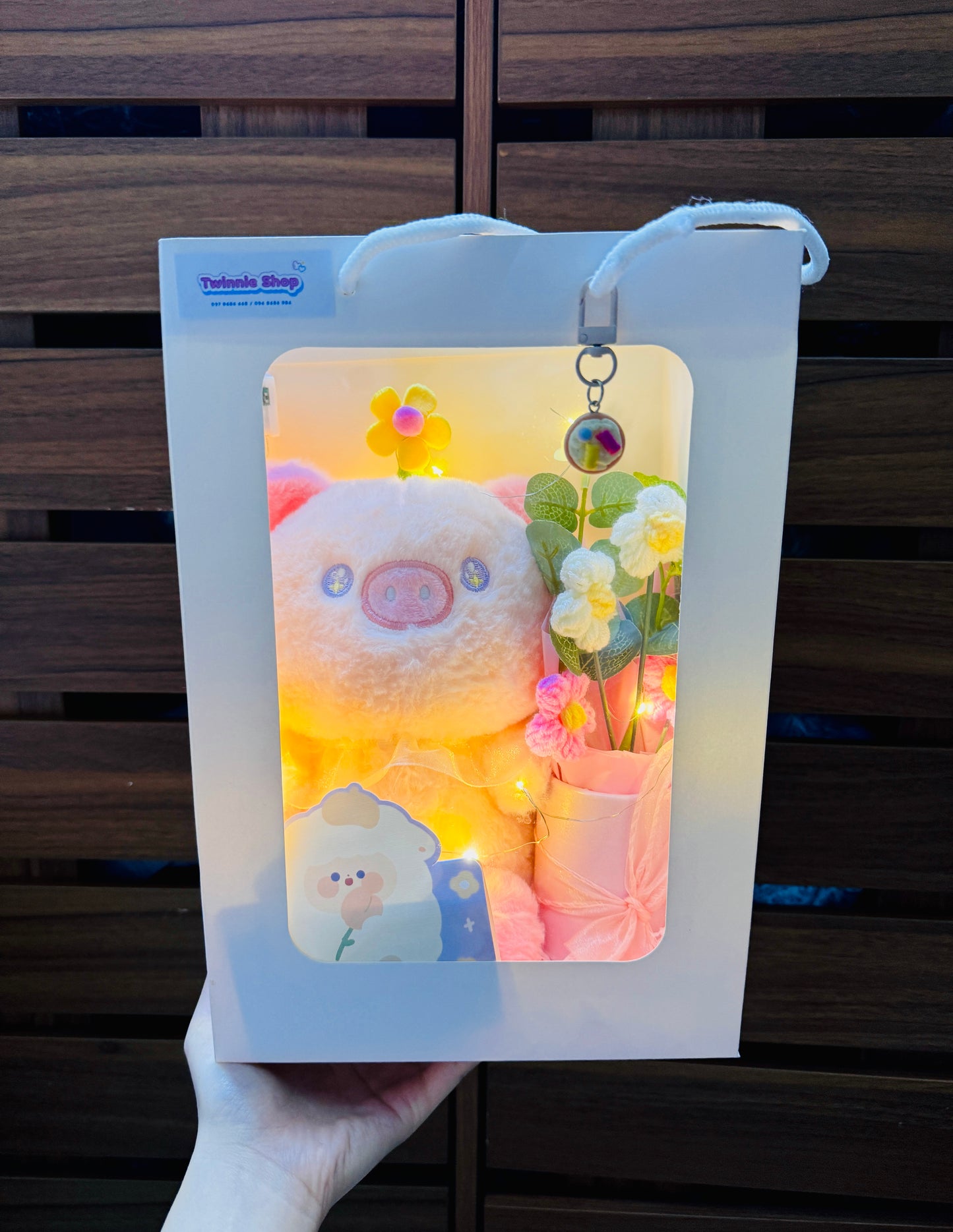 SRBFW | Piggy flower gift bag