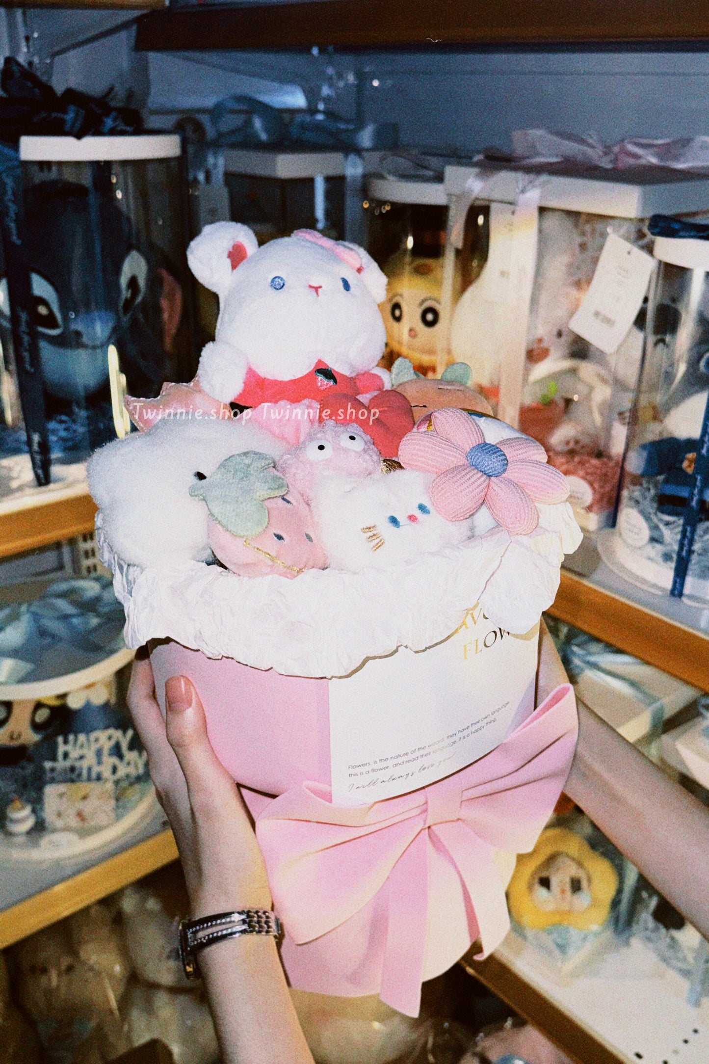 FW | Pink bear flower bunch