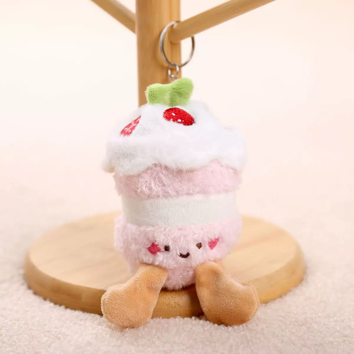 KEY | Cake keychain