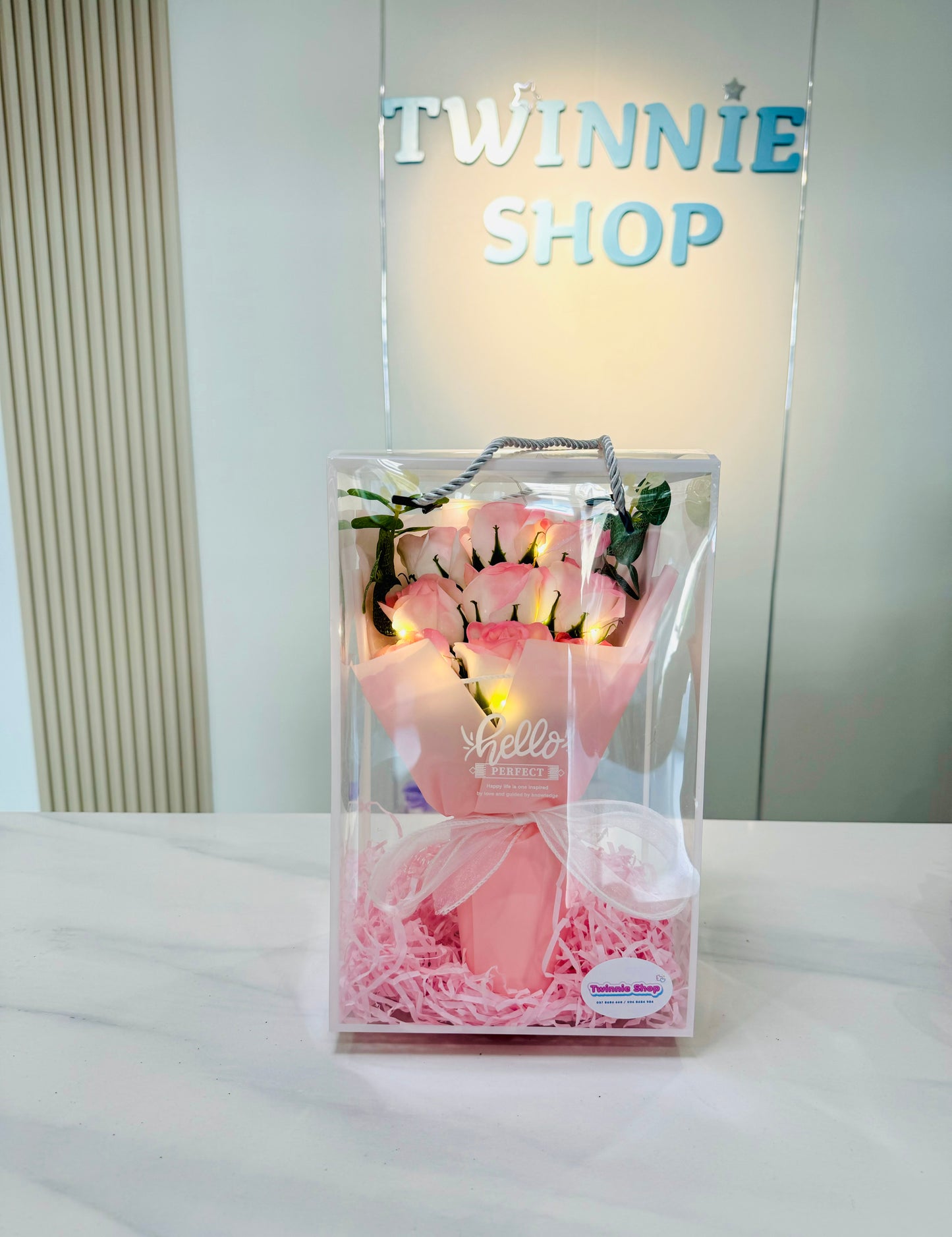 FW | Artificial rose gift box