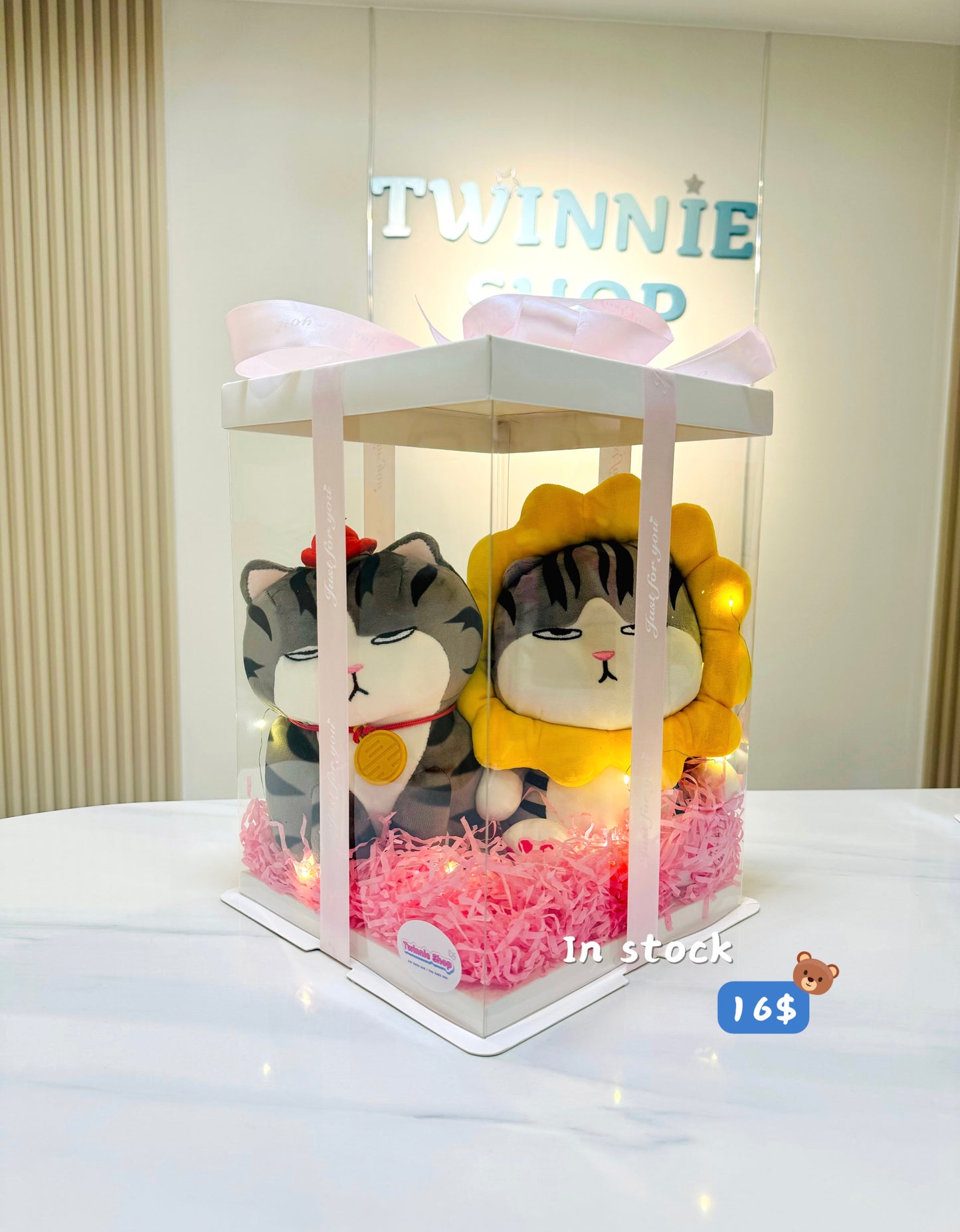 CPB | moody cat couple set