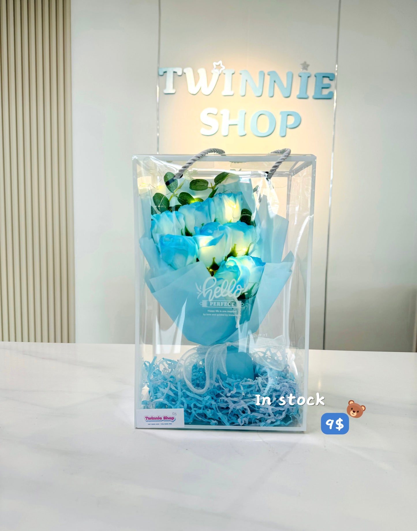 FW | Artificial rose gift box