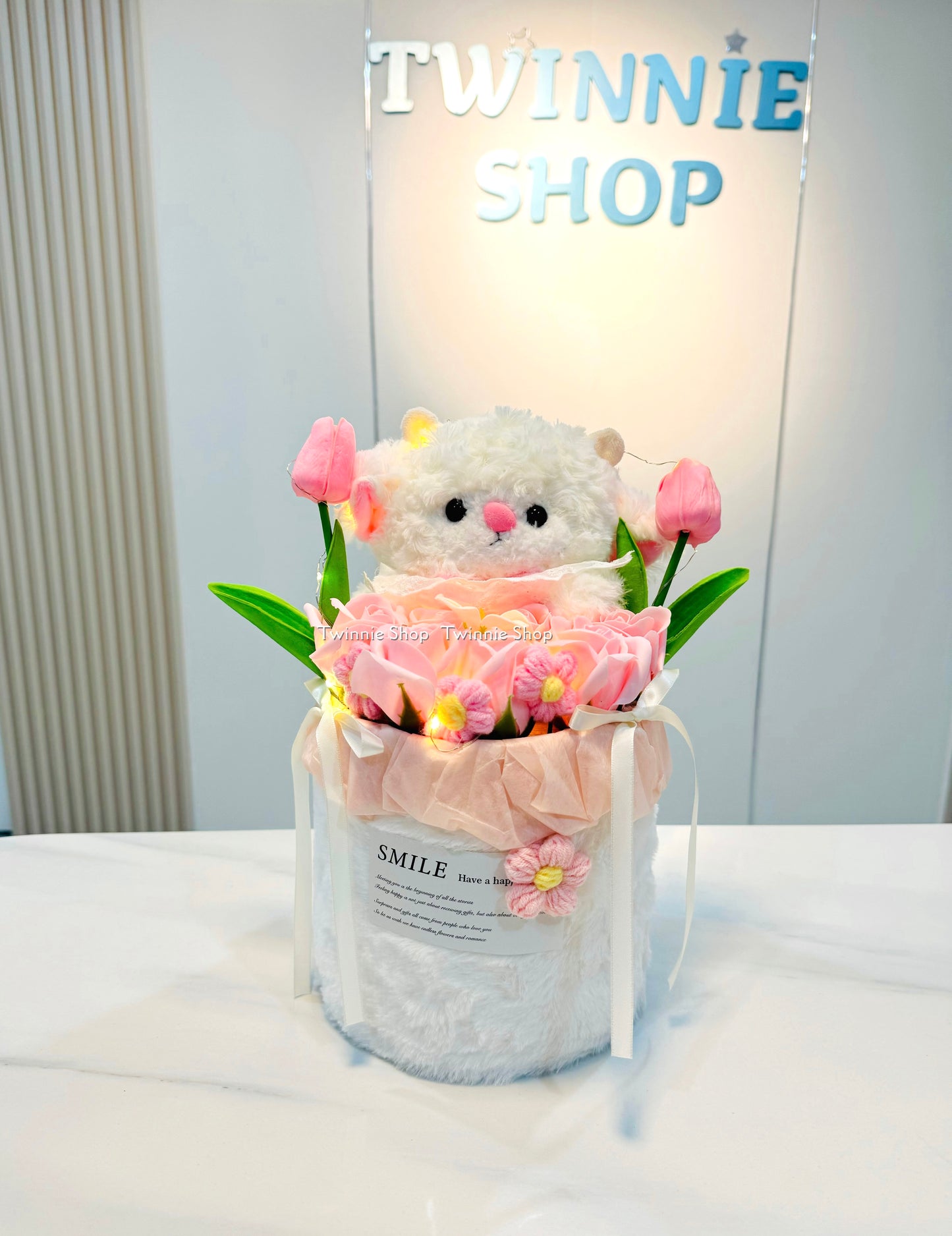 FW | Sheep rose bucket