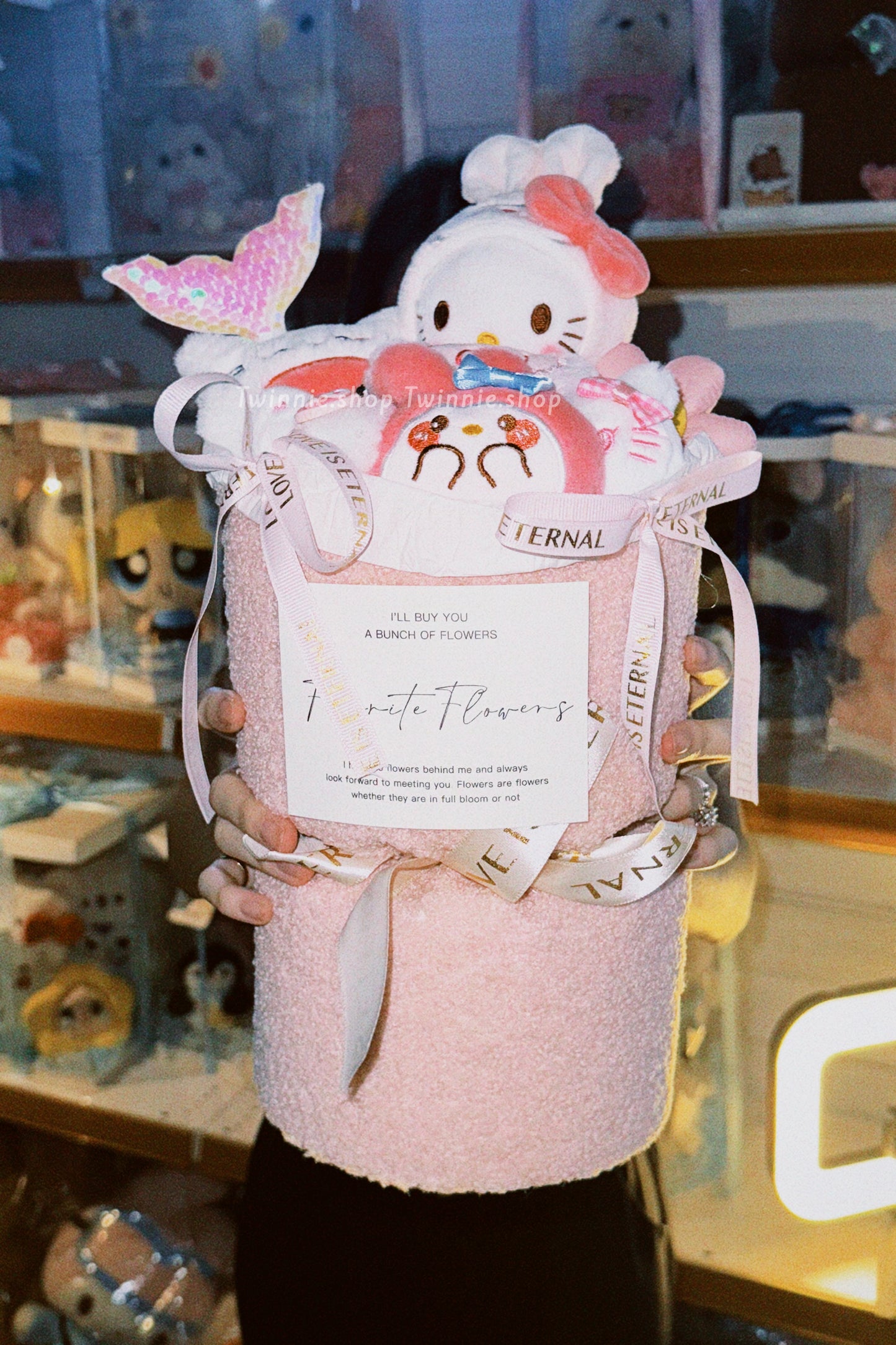 FW | Kitty flower bunch