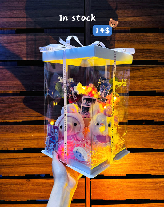 KCB | Couple keychain photo flower box