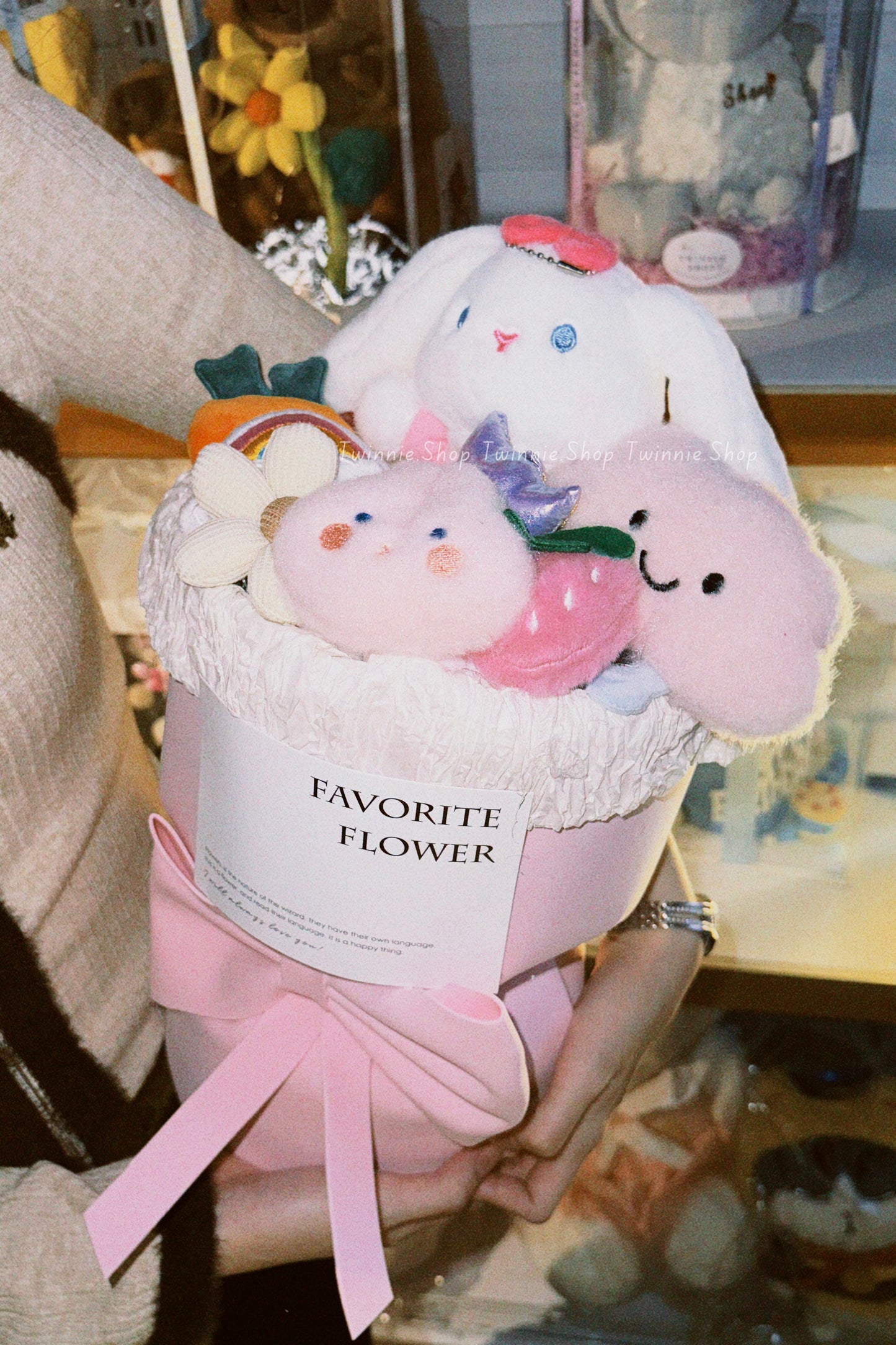 FW | Rabbit flower bunch