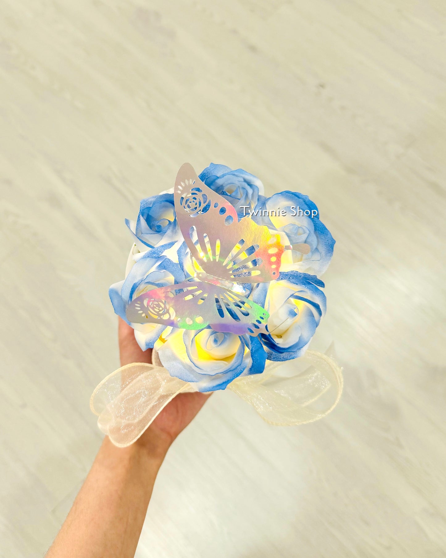 FW | Rose butterfly bucket