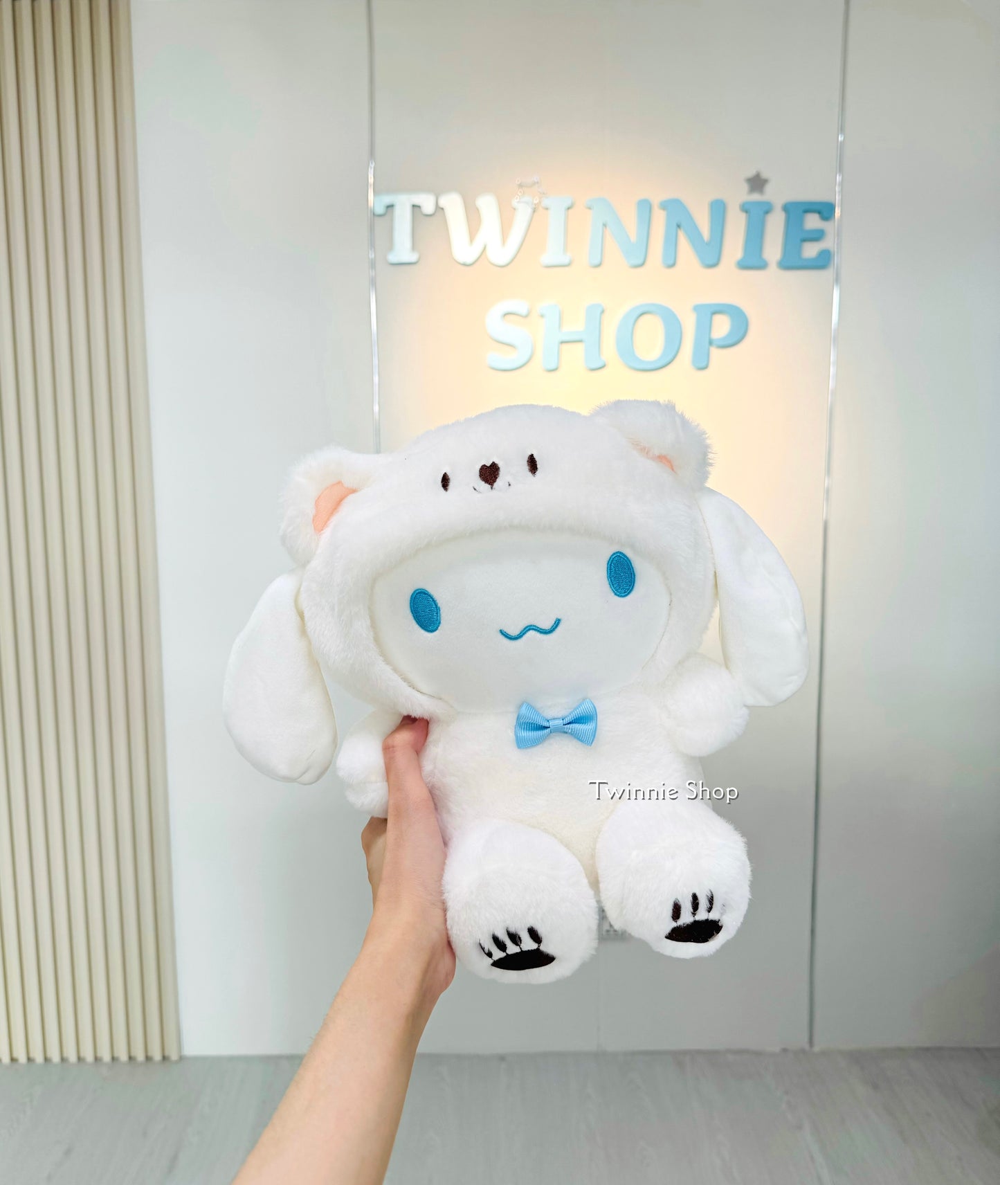 BT | White Sanrio