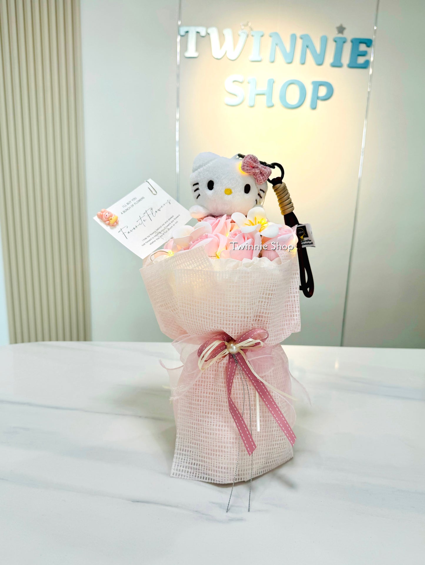 FW | Kitty rose flower bunch