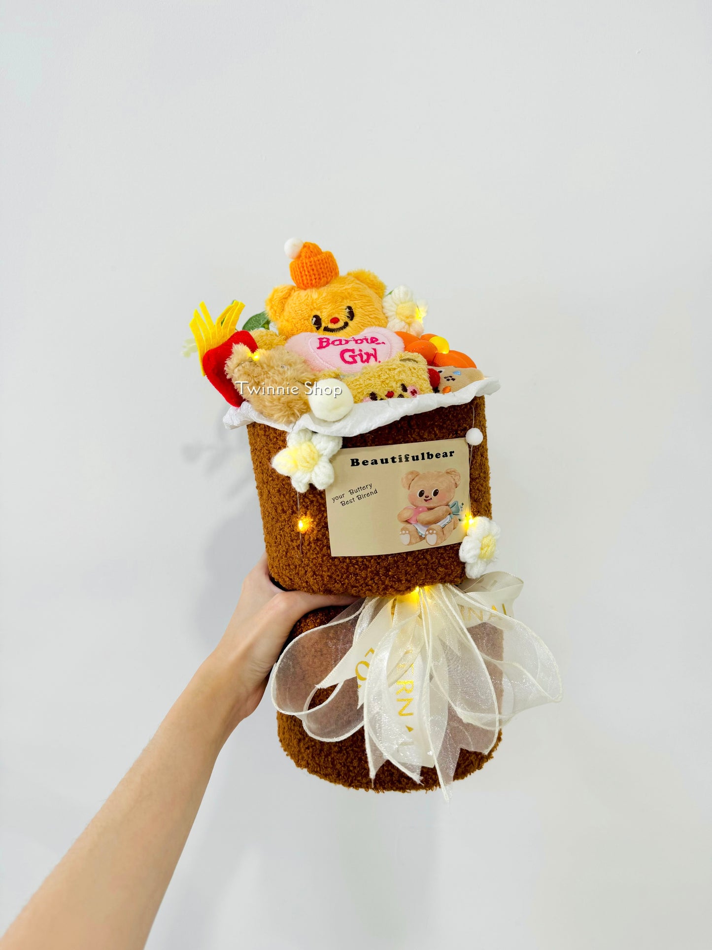 FW | Butterbear flower bunch