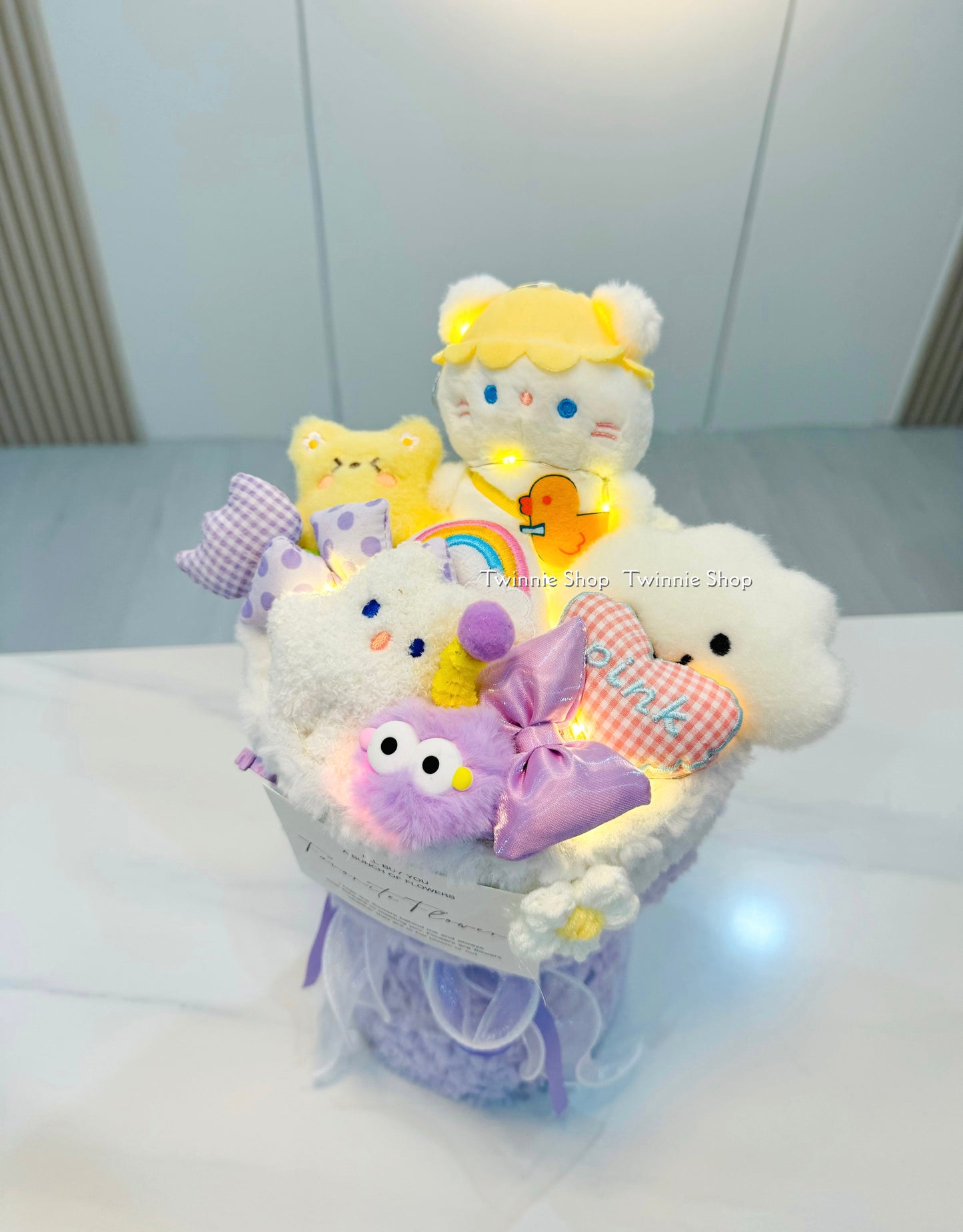 FW | Purple cat flower bunch
