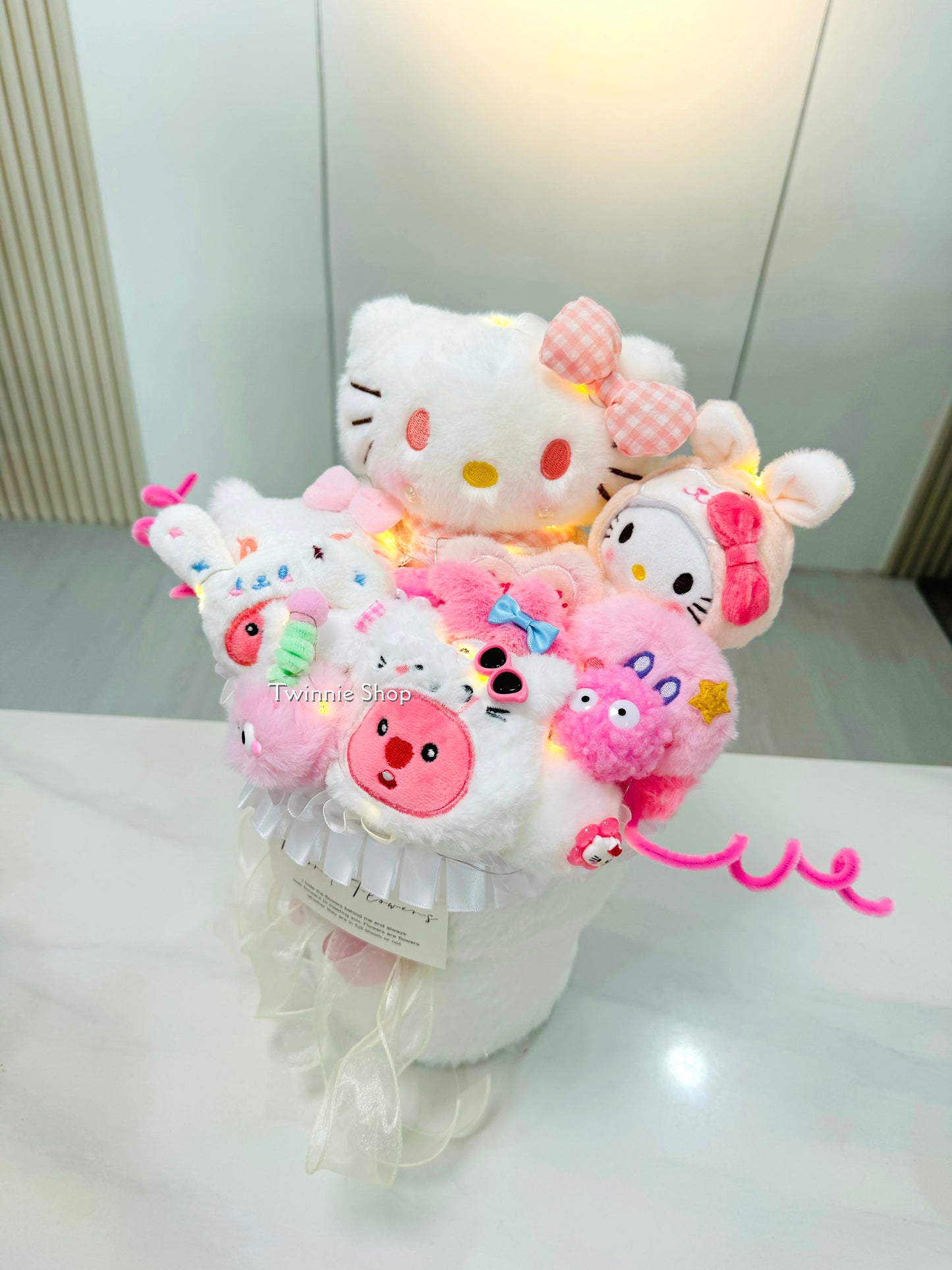 FC | Kitty white flower big bunch