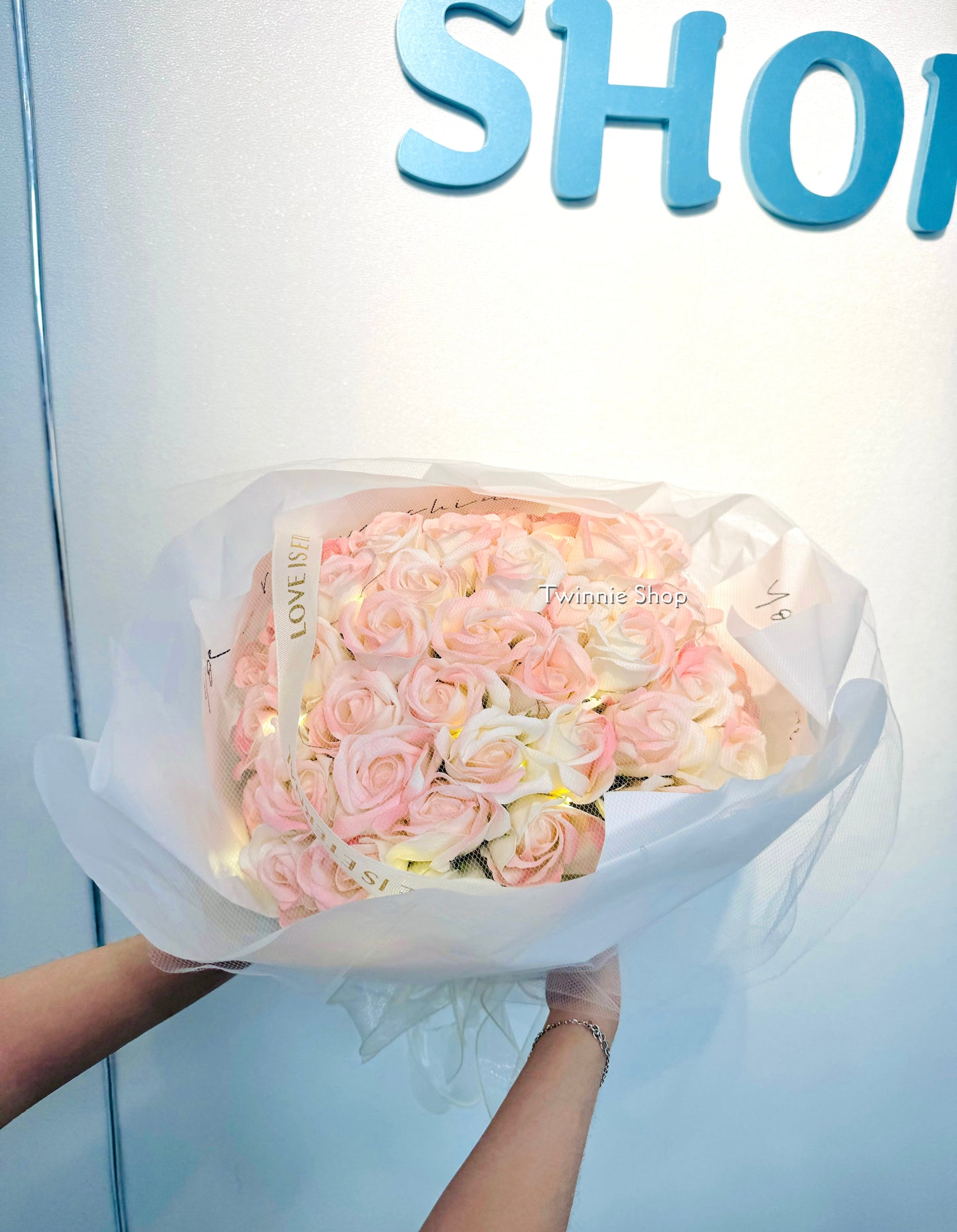 FW | Pink rose big bunch