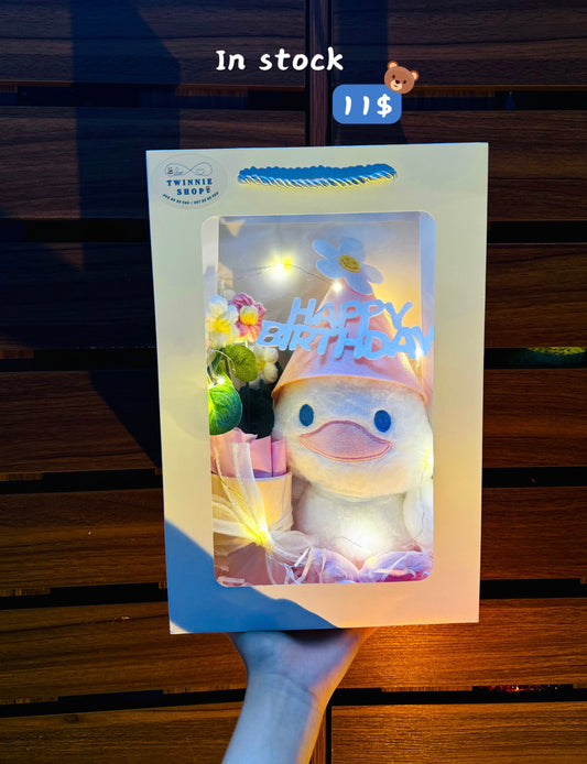SRBBD | White ducky birthday gift bag