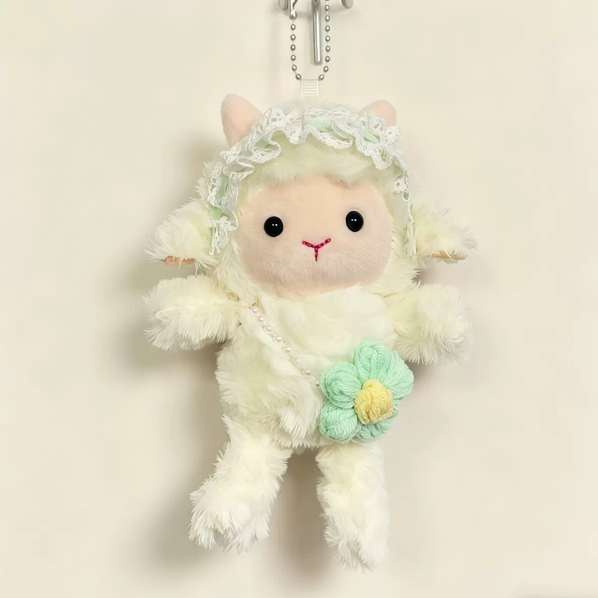 KEY | Daisy sheep keychain