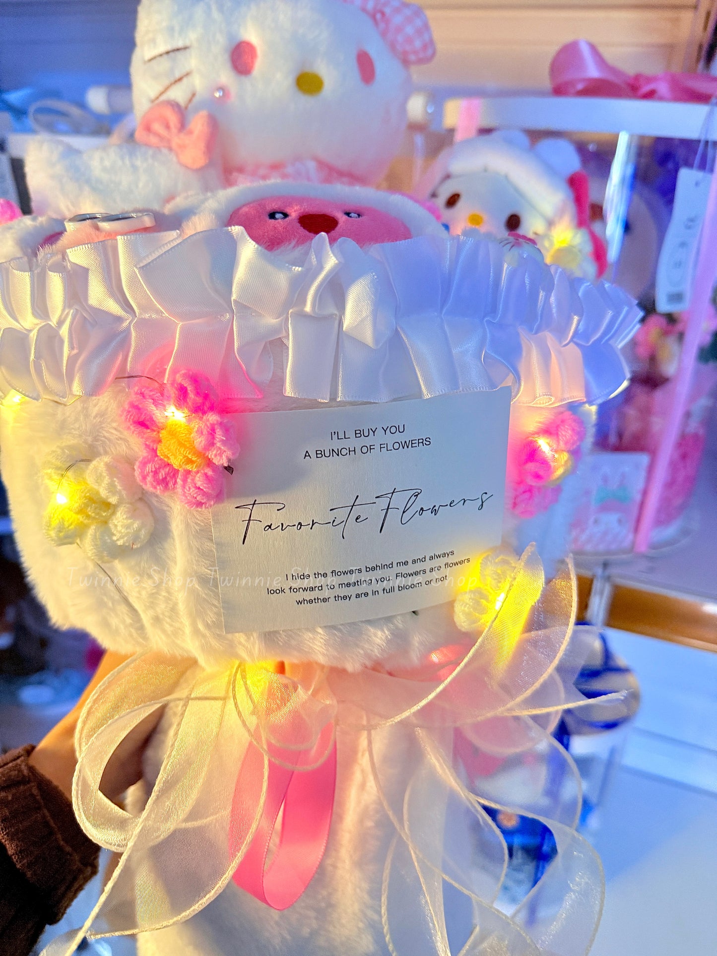 FW | Kitty flower bunch