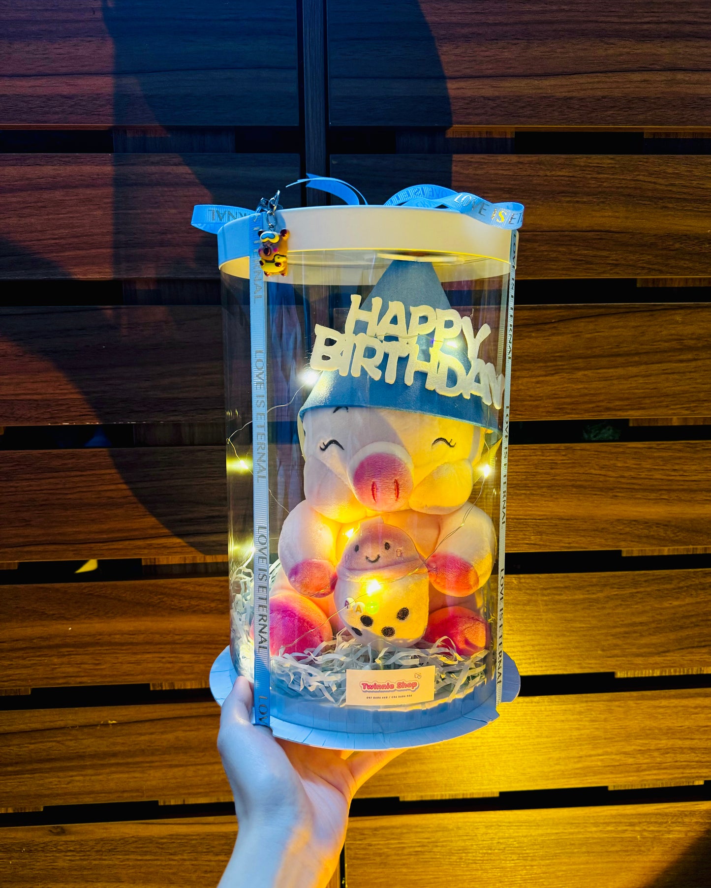 SRBBD | milk queen pig birthday box
