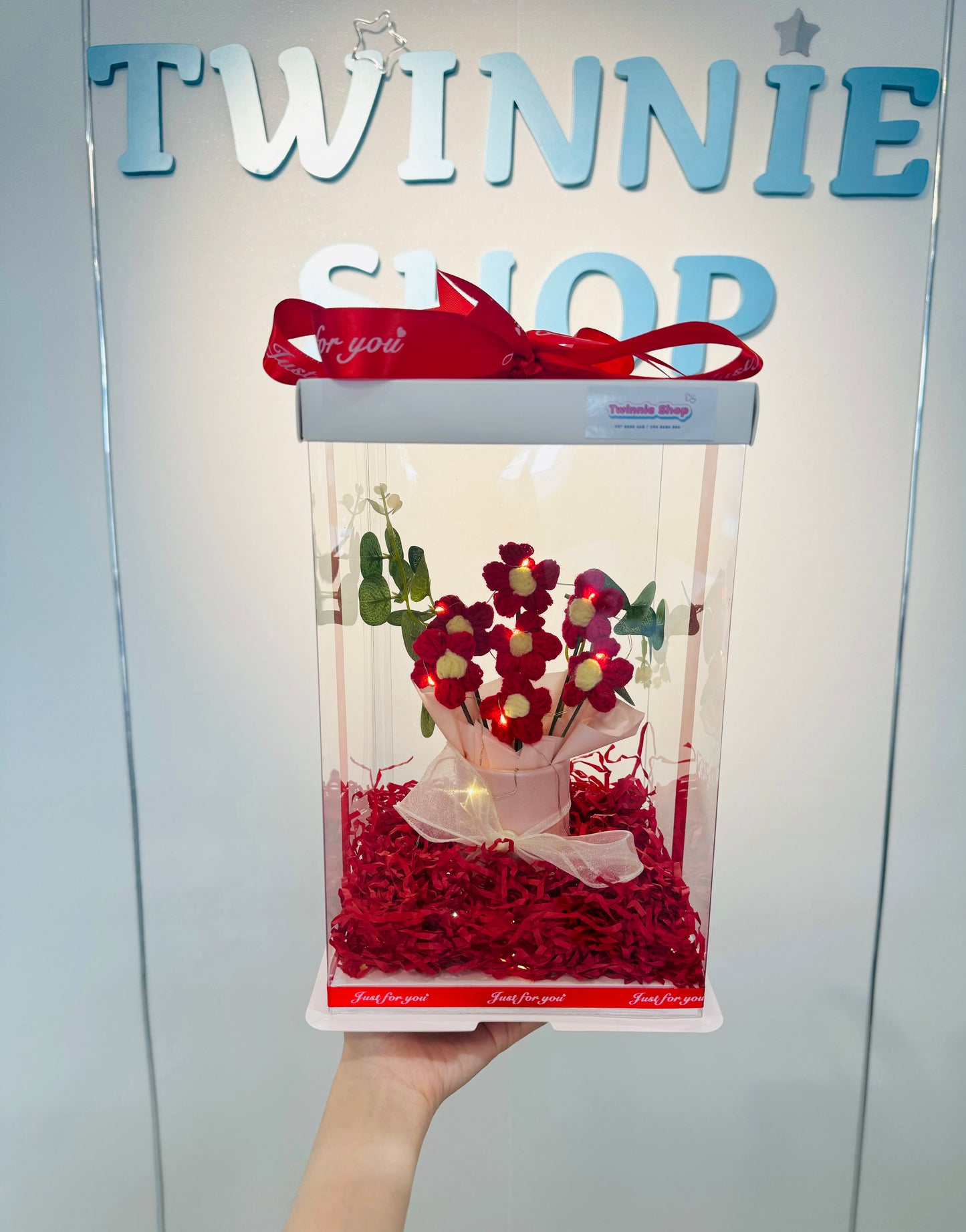 FWB | Red Daisy gift box