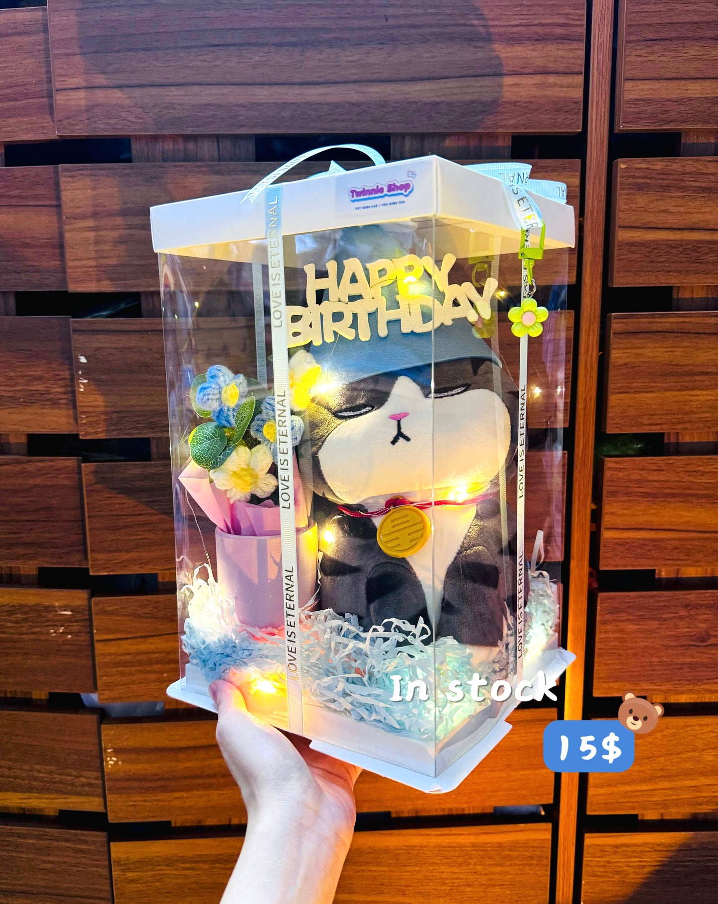 BD16 | Moody cat full birthday box
