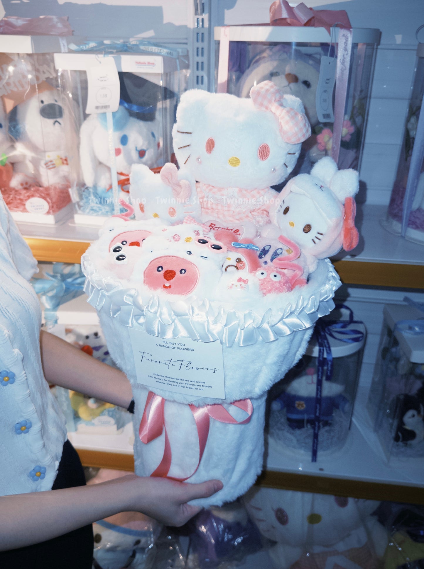 FW | Kitty flower bunch