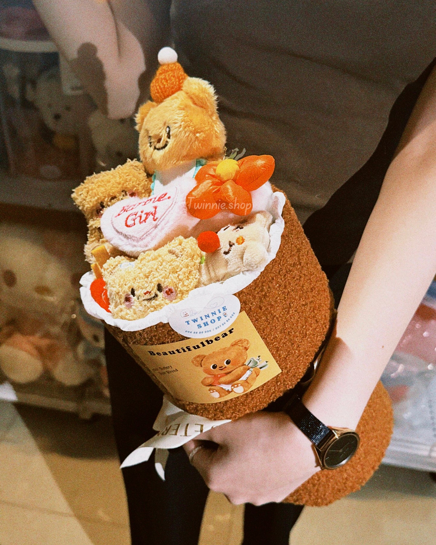 FW | Butterbear flower bunch