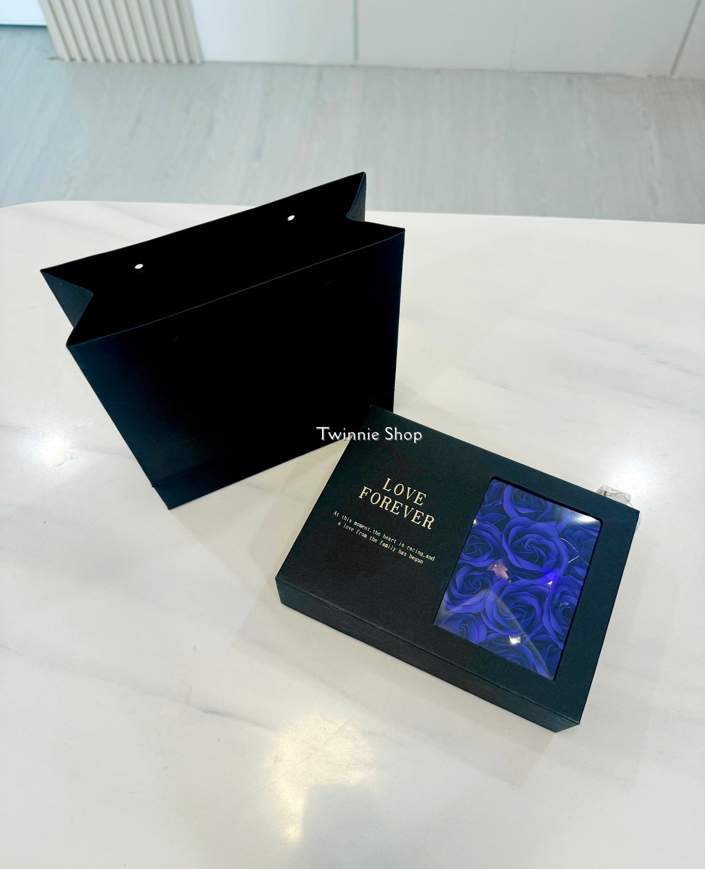 FWB | Rose name photo gift box