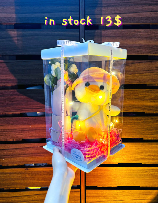 SRBFW | Ducky flower gift box