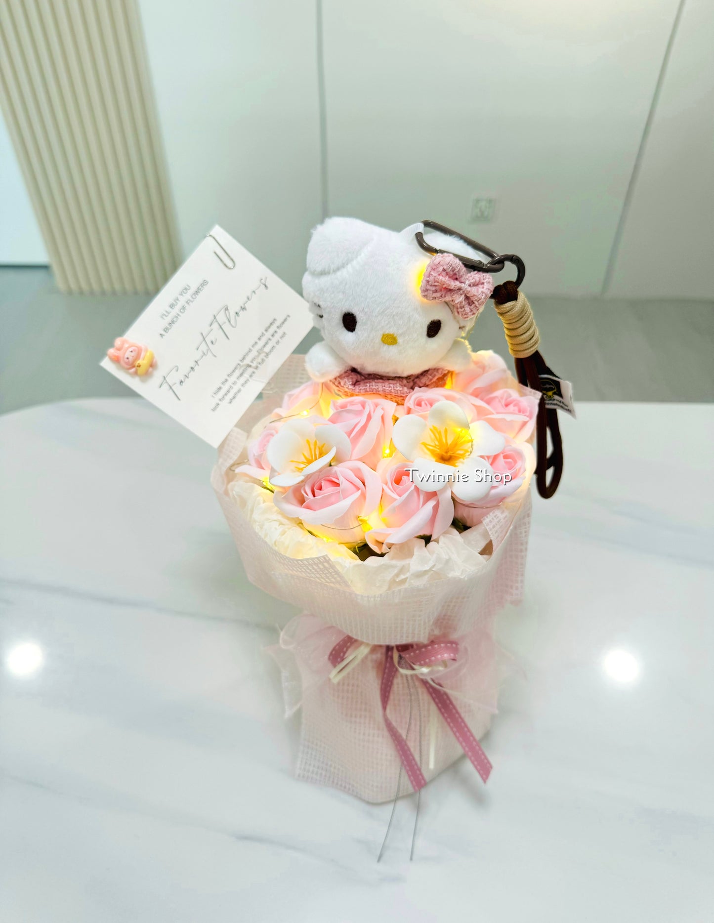 FW | Kitty rose flower bunch