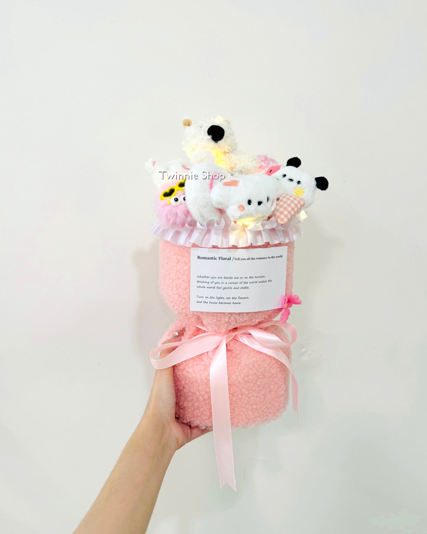 FW | Pink puppy flower bunch
