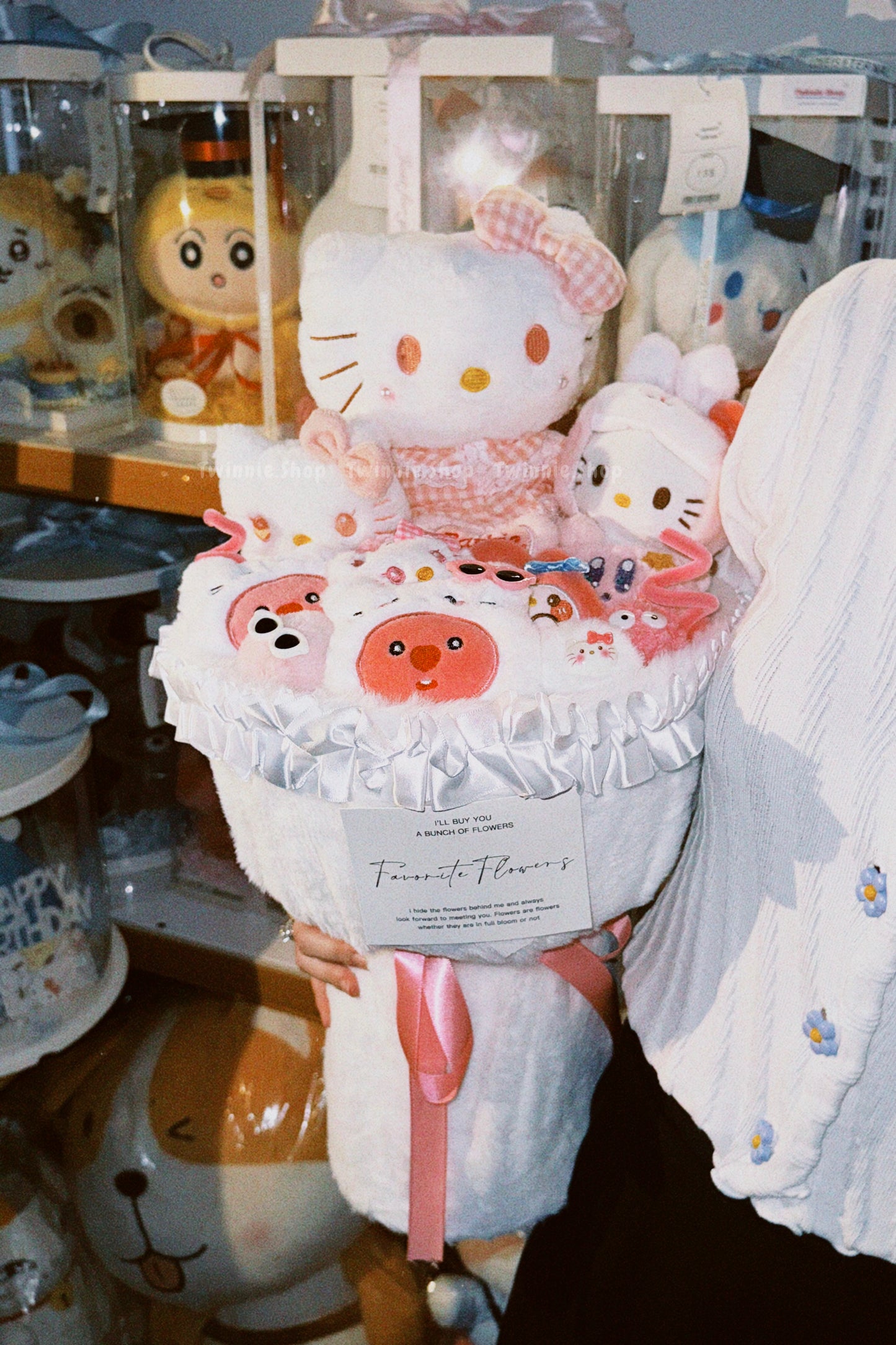 FW | Kitty flower bunch