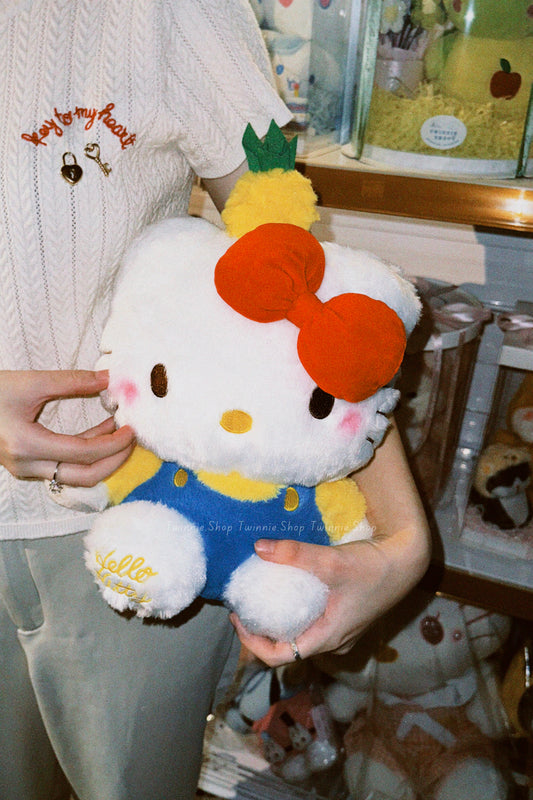 BT | Pineapple kitty