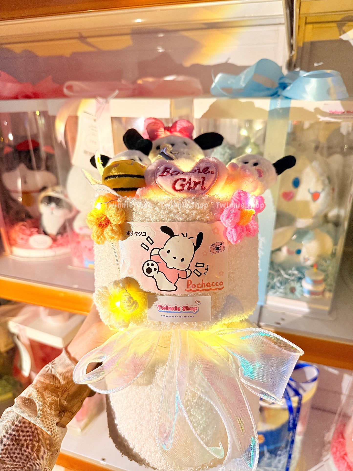 FW | Pochacco white bunch