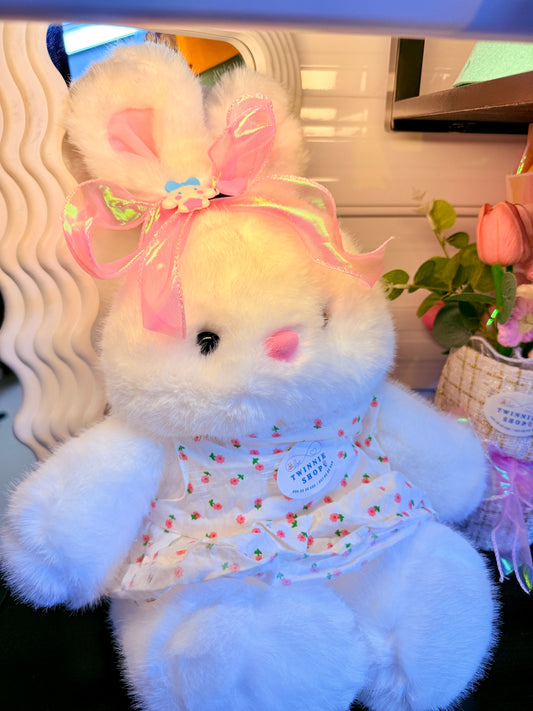BT | White Bunny