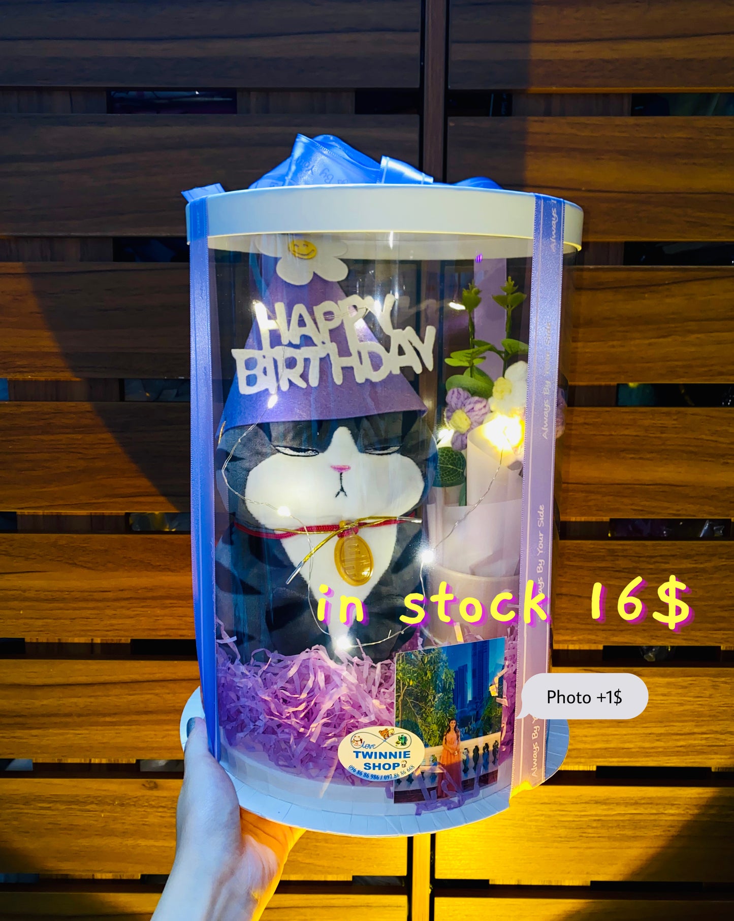 BD16 | Moody cat full birthday box