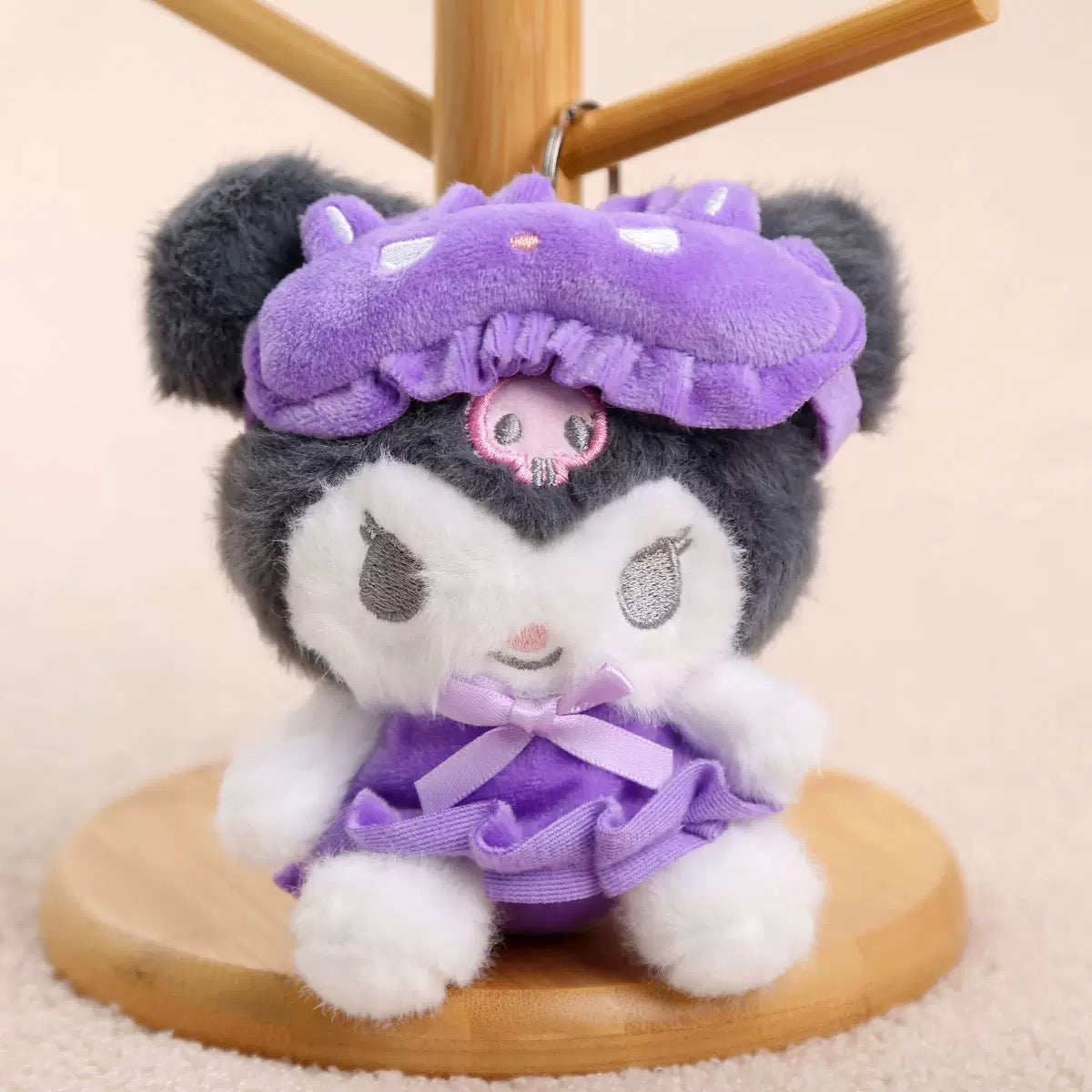 KEY | Eyemask Sanrio keychain