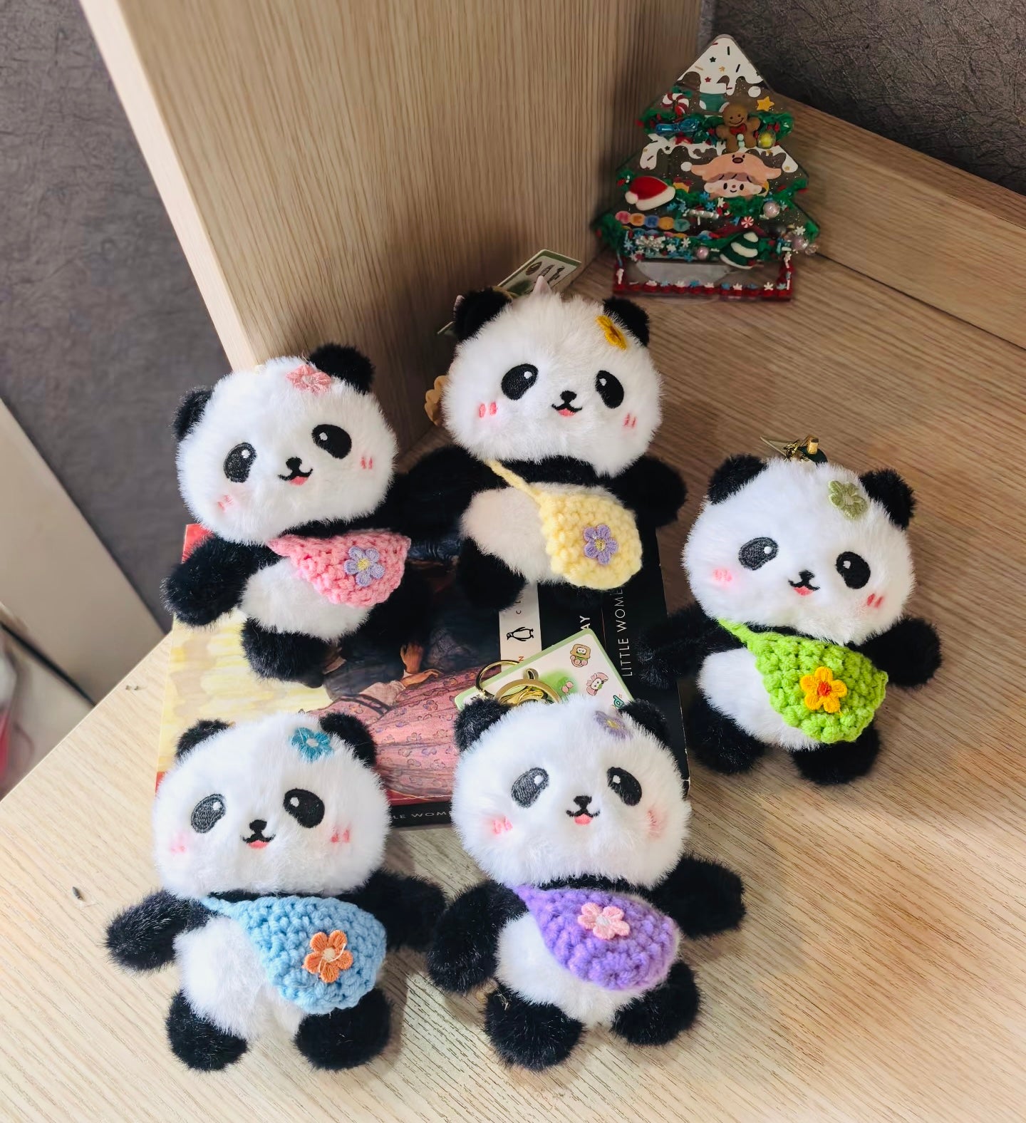 Mg | Panda keychain