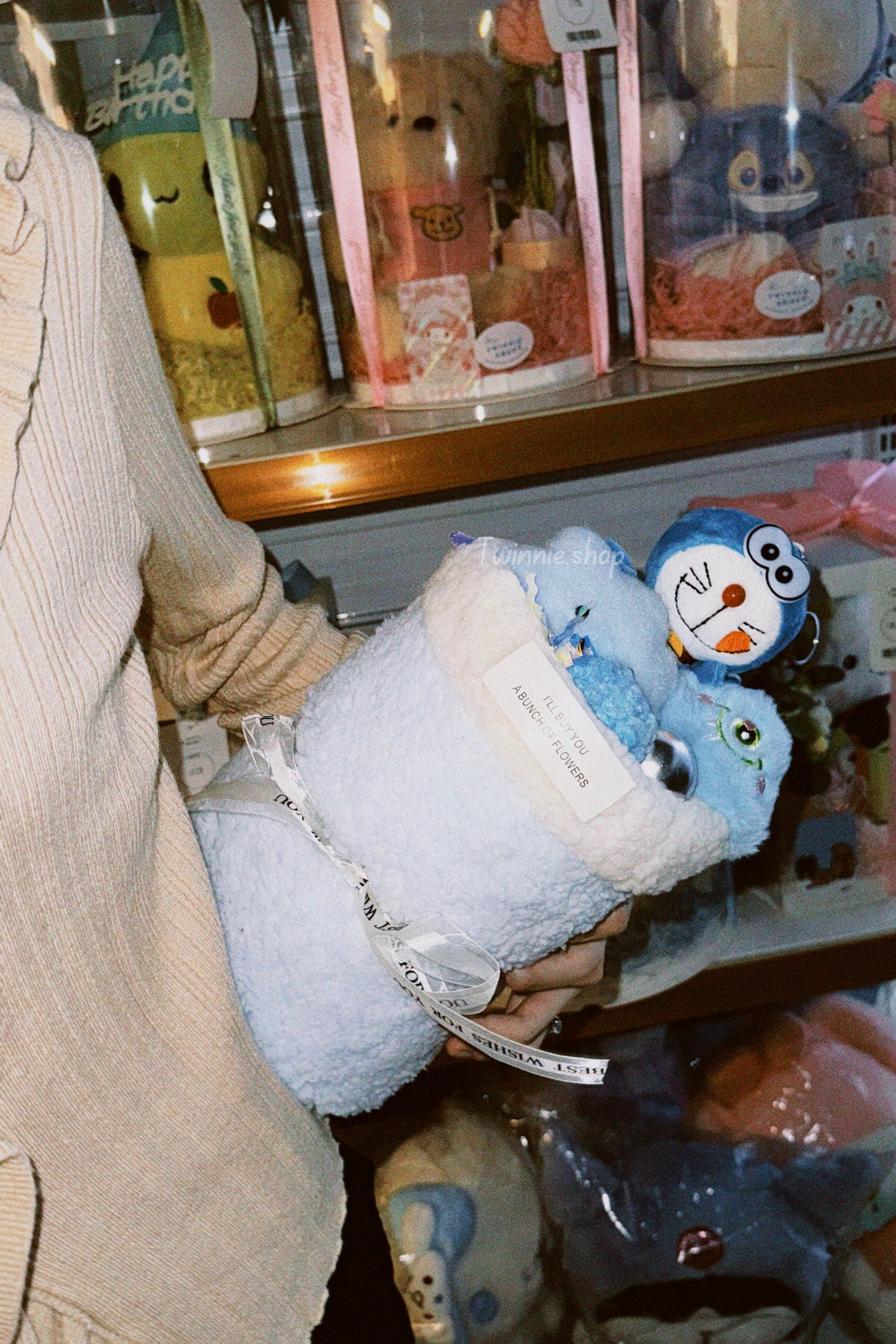 FW | Doreamon flower bunch