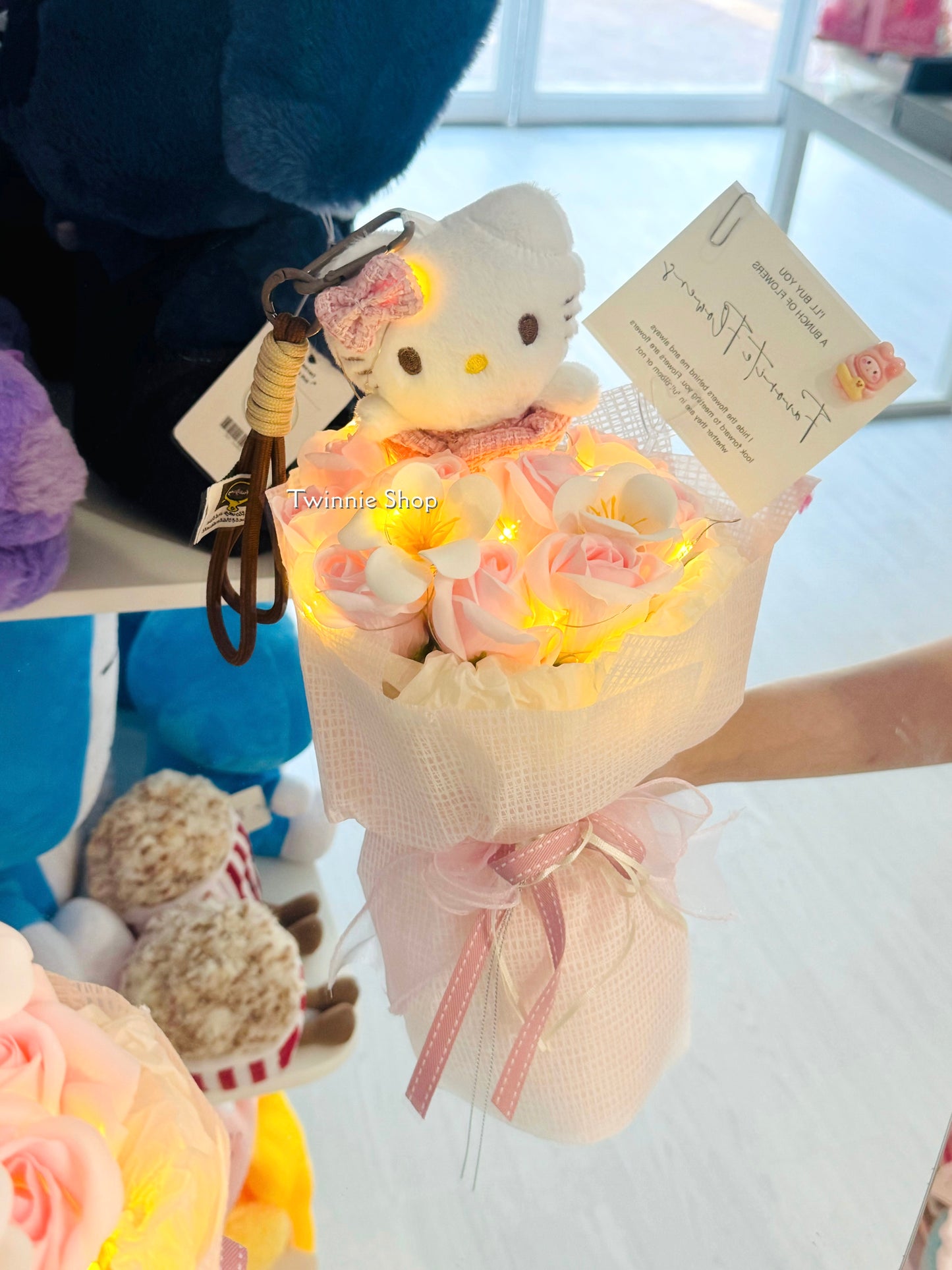 FW | Kitty rose flower bunch