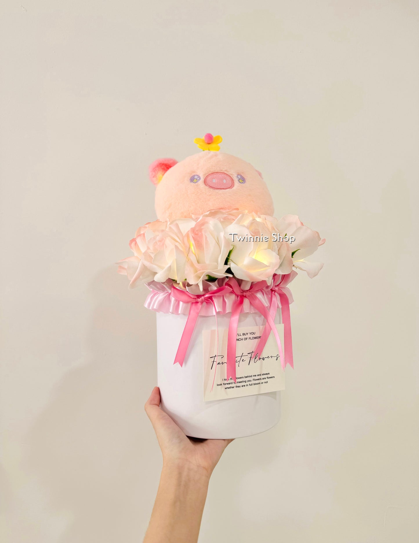 FW | Pig rose flower bucket