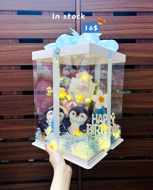 KCB | penguin couple flower set